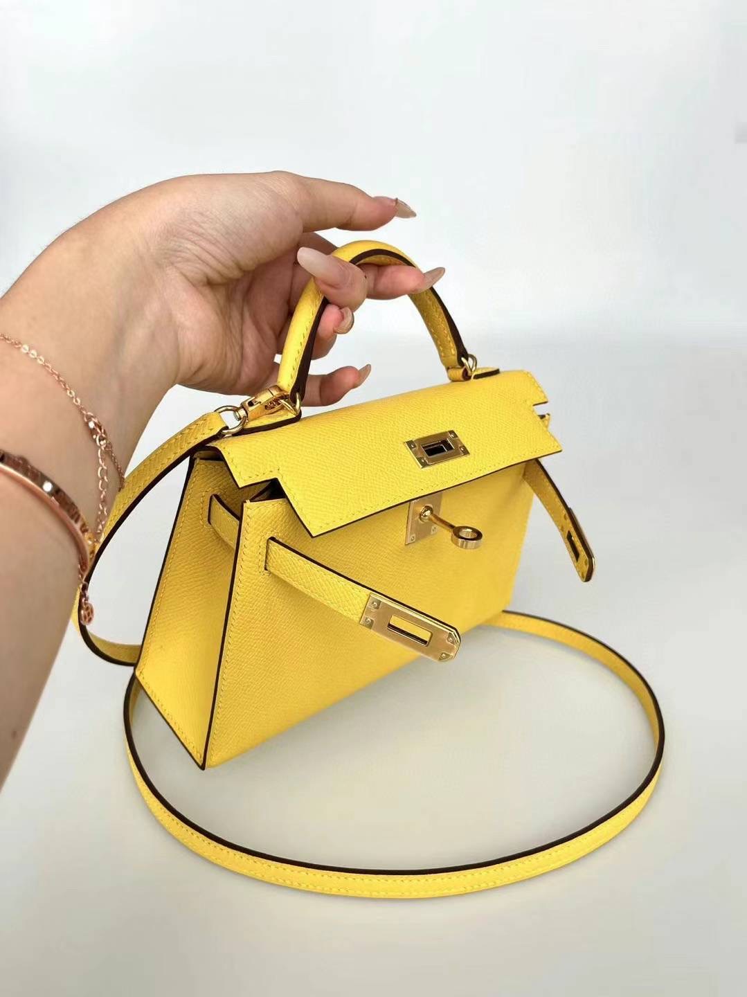 Kuwait MK2 Epsom 9O jaune de naples