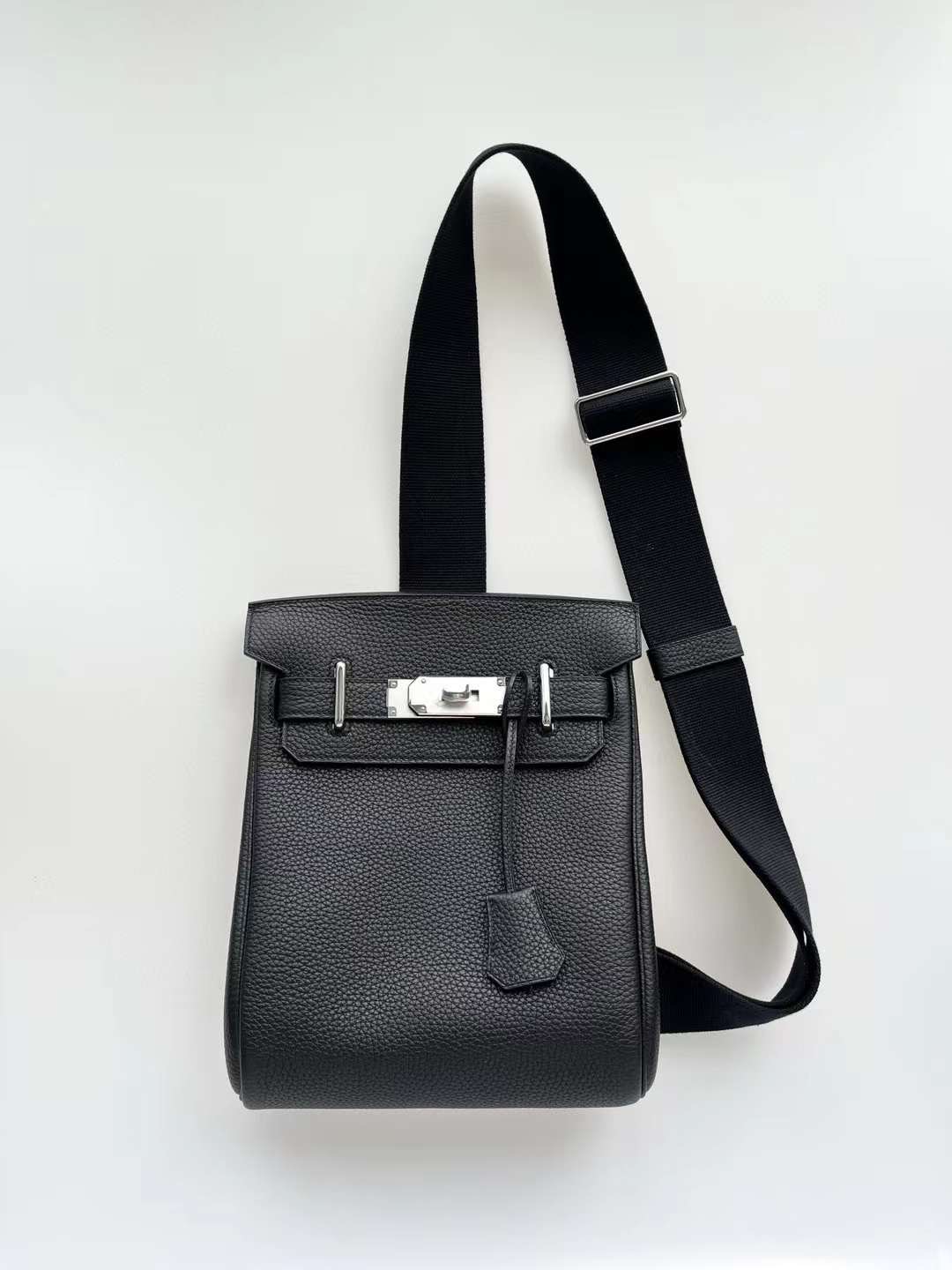 HAC A DOS Ck89 Noir