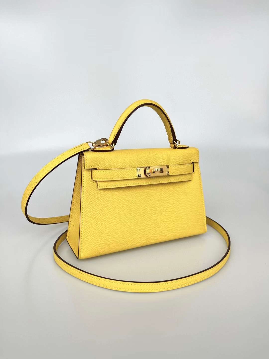 Kuwait MK2 Epsom 9O jaune de naples