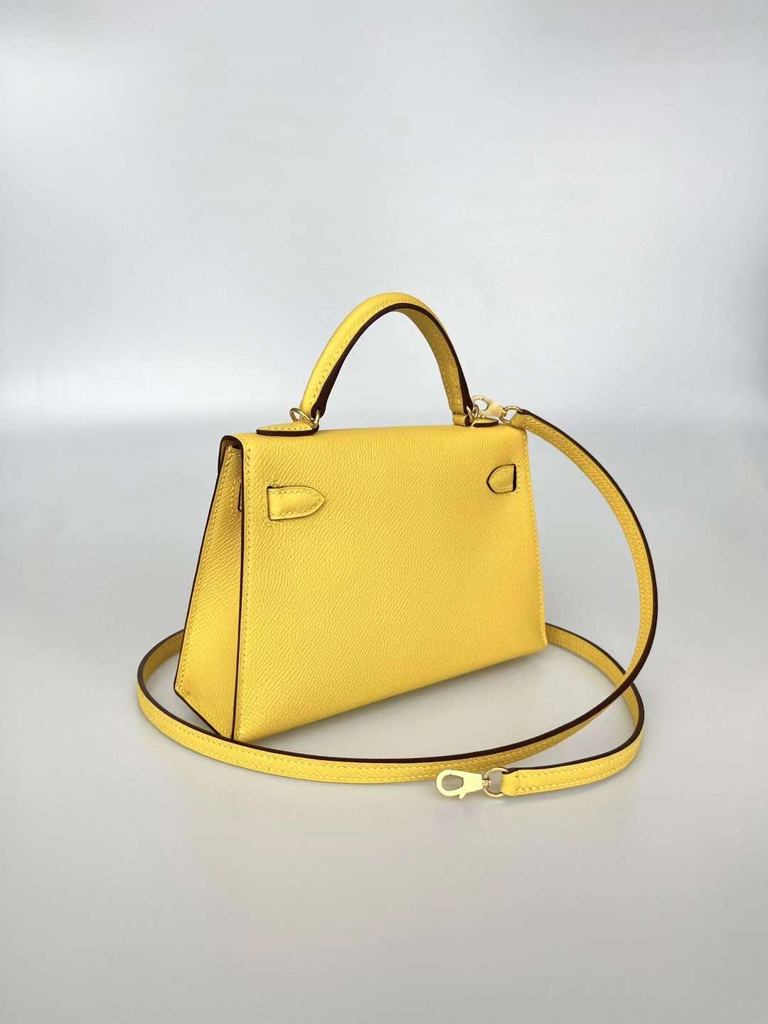 Kuwait MK2 Epsom 9O jaune de naples