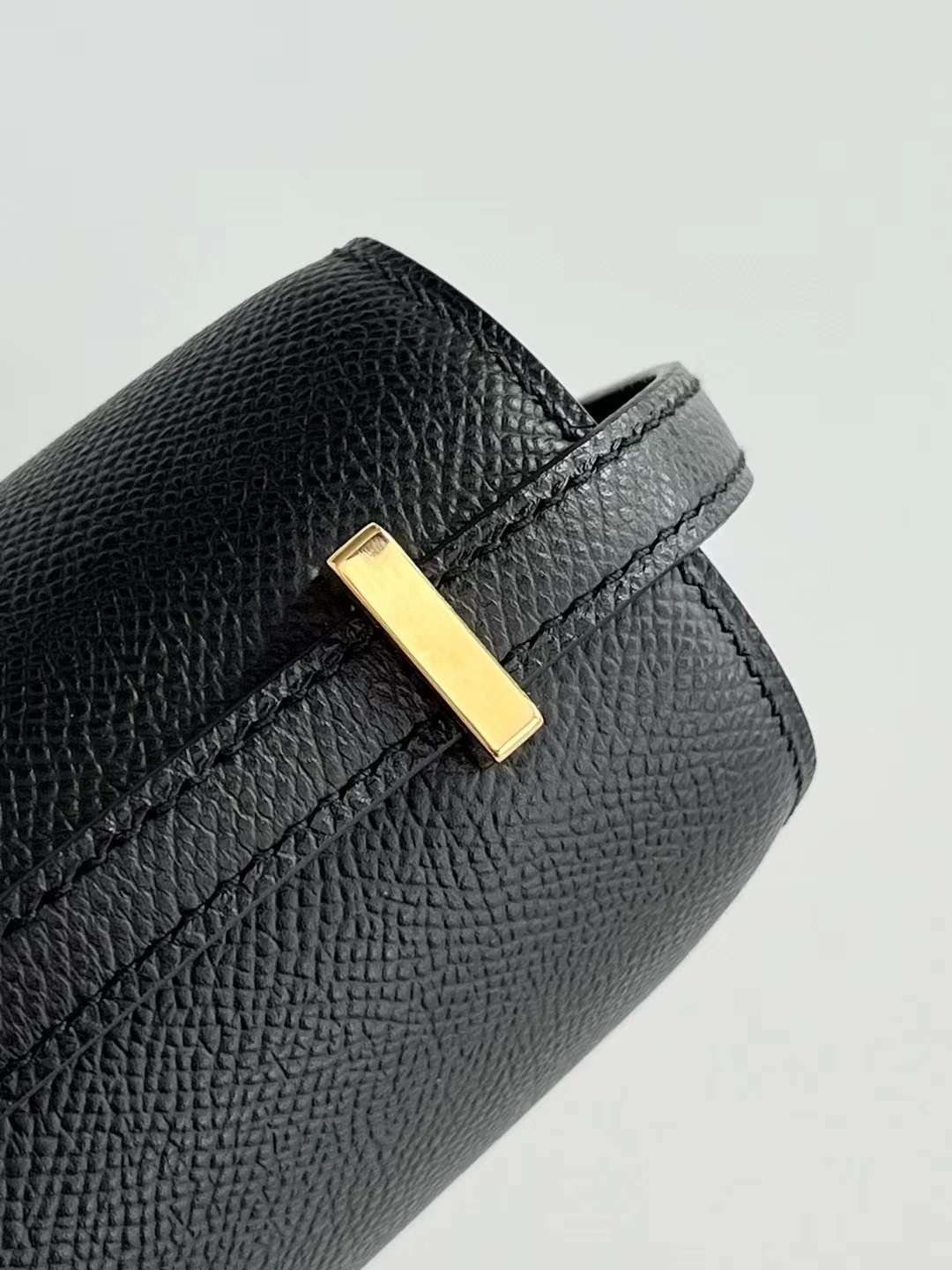 C18 epsom Ck89 Noir