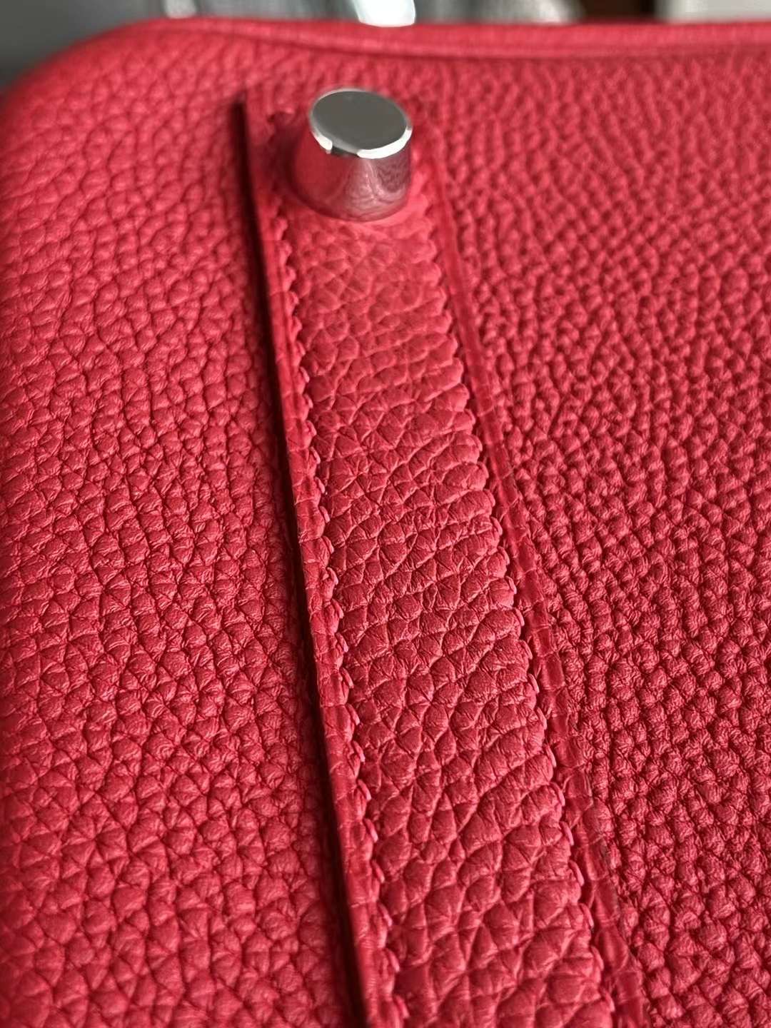 Hongkong HM B30 Togo Red Color