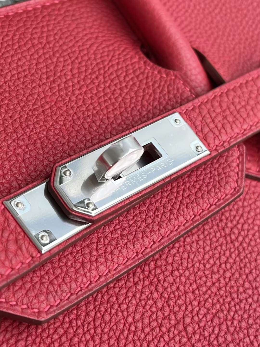 Hongkong HM B30 Togo Red Color