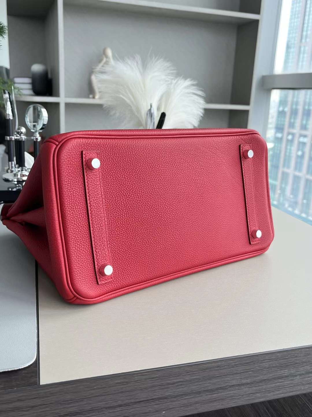 Hongkong HM B30 Togo Red Color