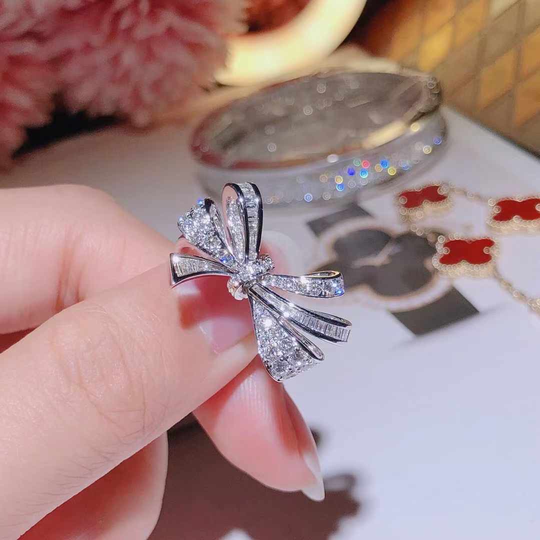 Tilda's Bow Double Knot Diamond Ring
