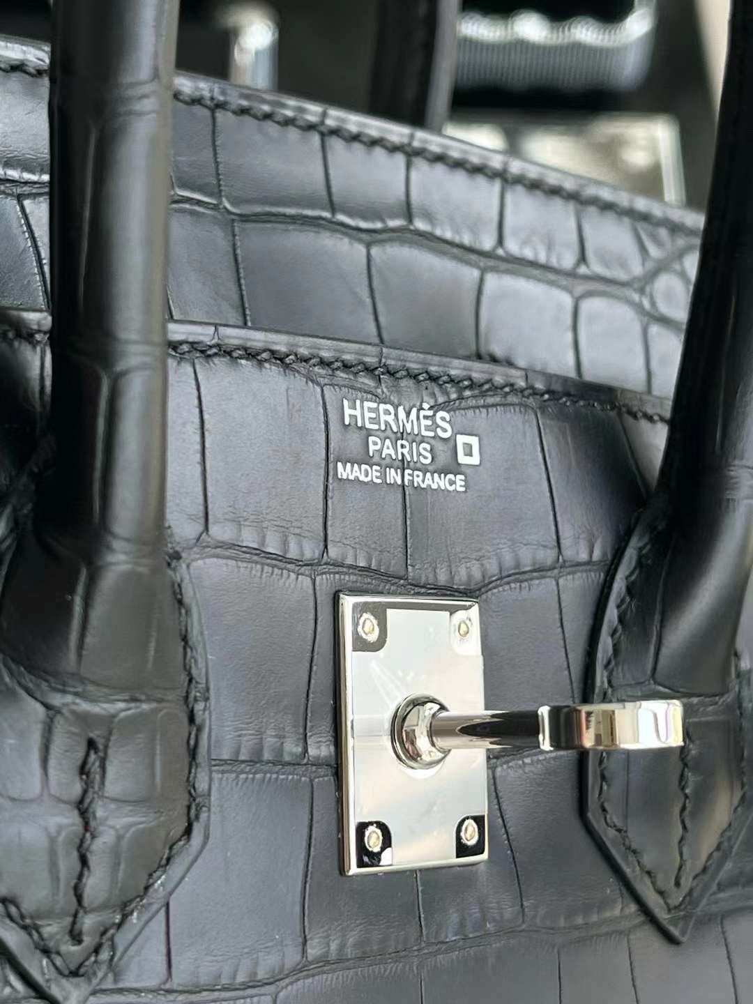 Bk25 crocodile 黑色雾面美洲鳄 银扣