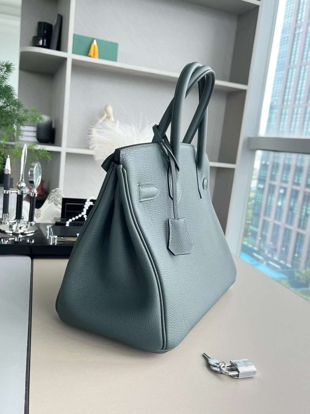 B30 63杏仁绿 银扣togo