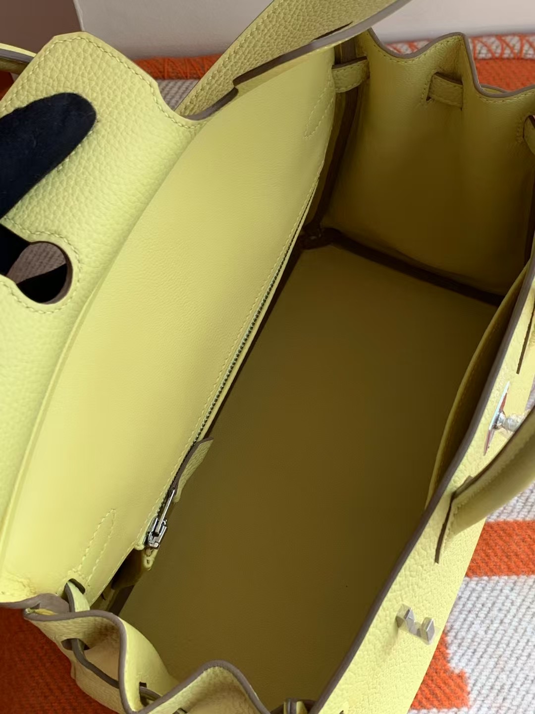 BK25 Togo VIP High Quality 1Z jaune poussin 小鸡黄 金扣 全手工蜡线缝 Ghw