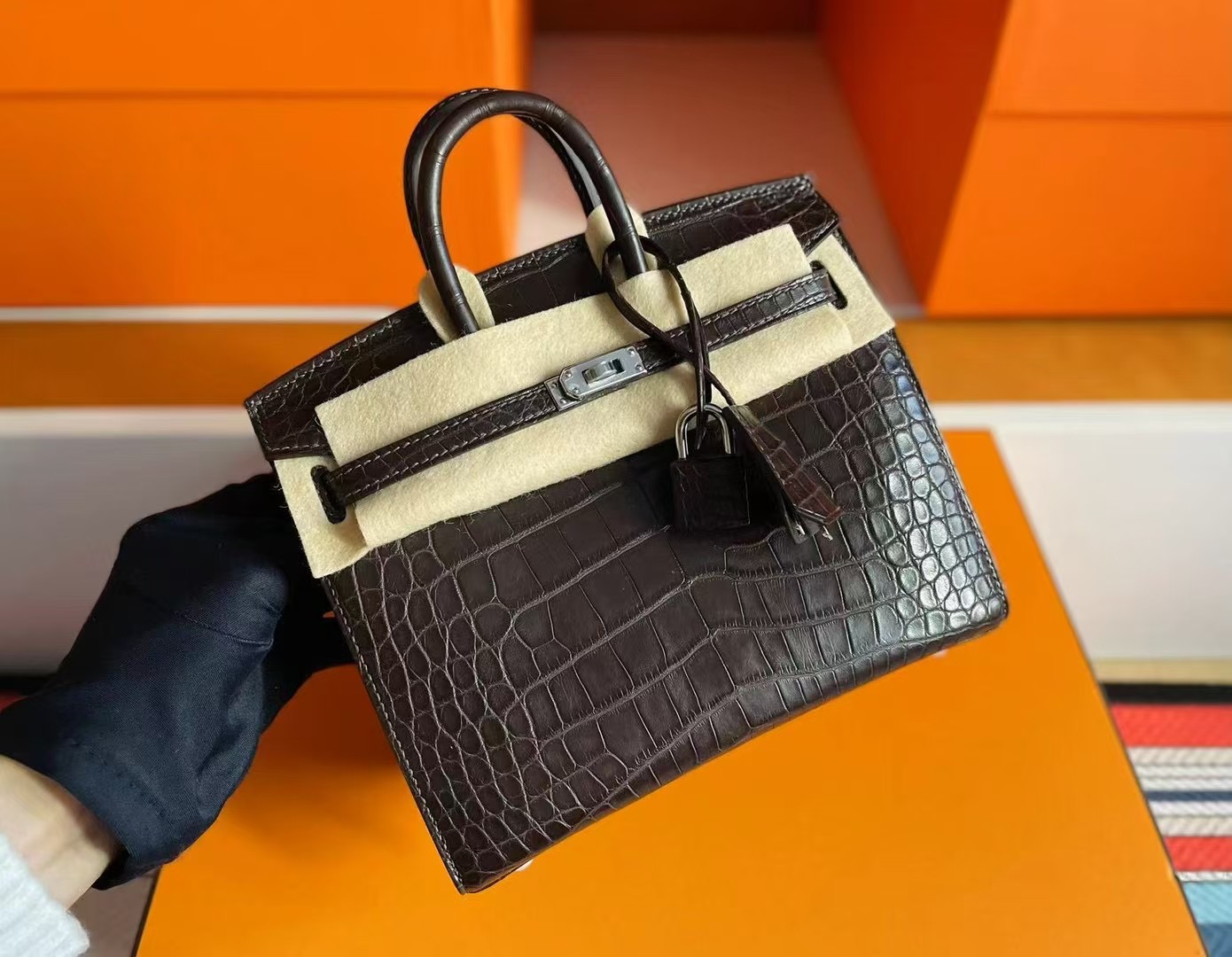 BK20 Sellier Havane Crocodile Matte