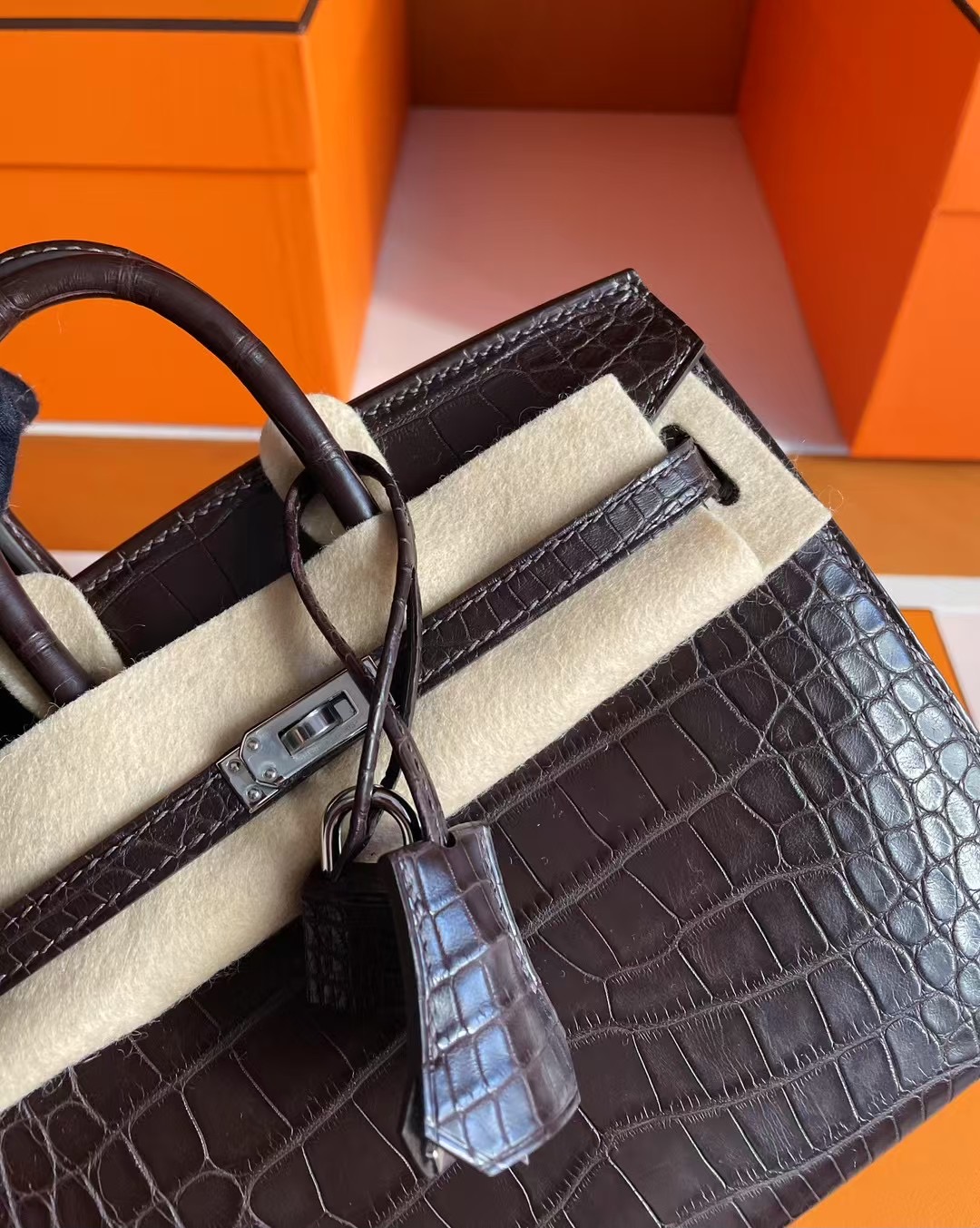 BK20 Sellier Havane Crocodile Matte