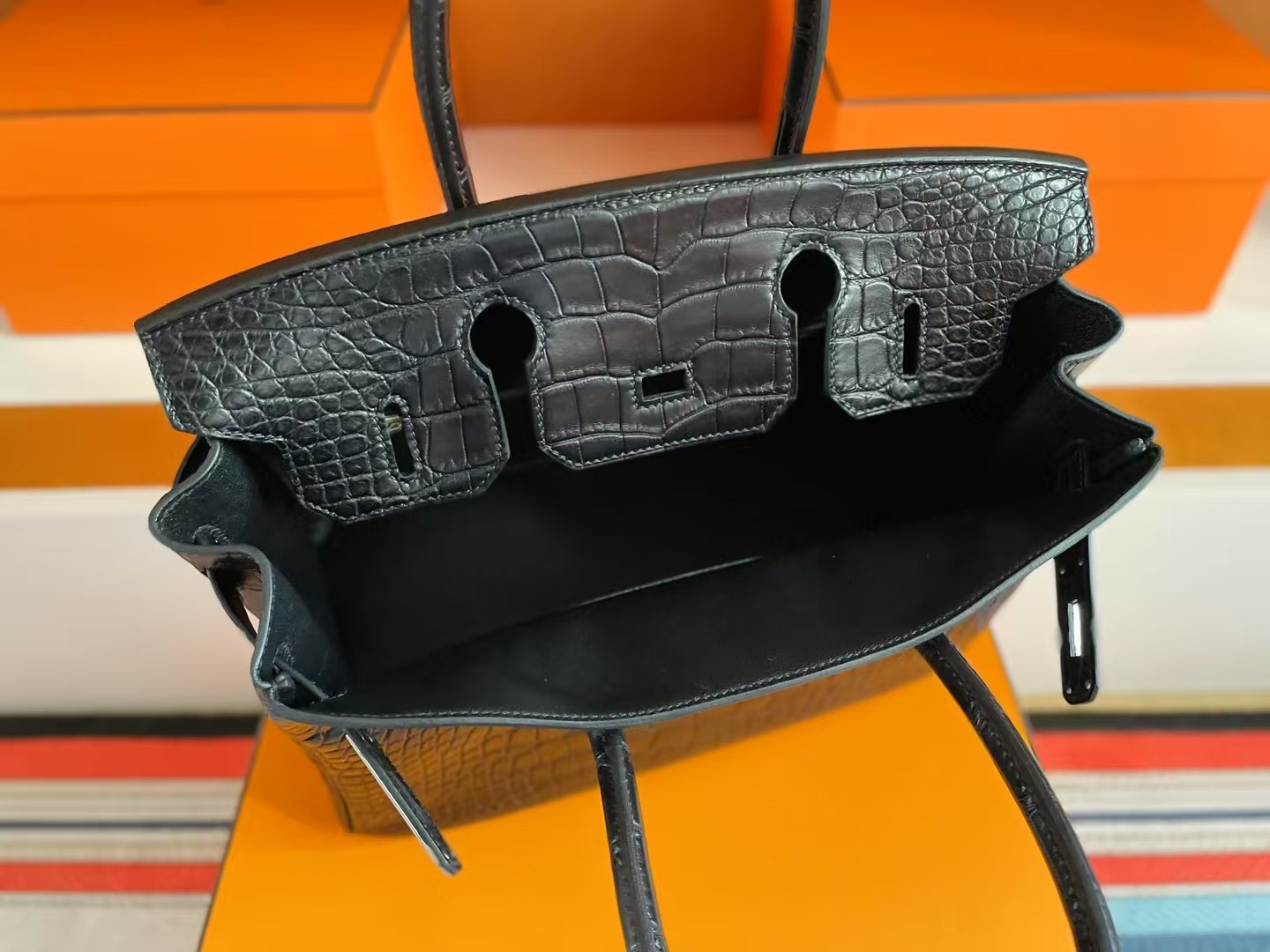 Bk30 Crocodile Matte C89 Noir