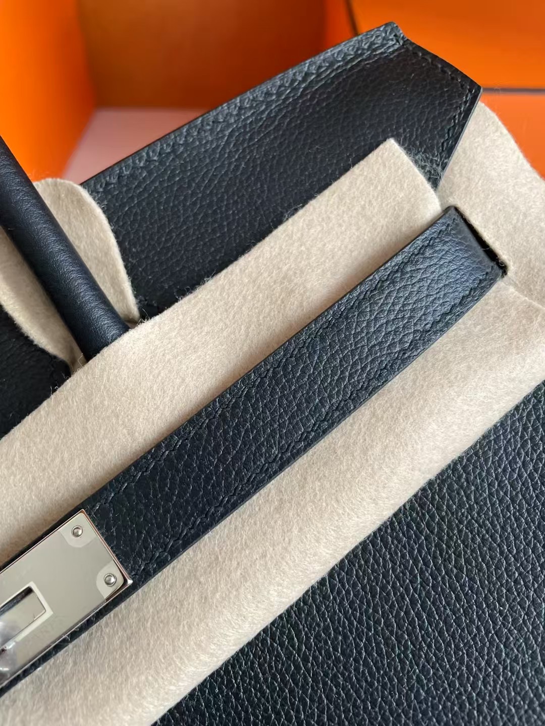 BK Shoulder Togo