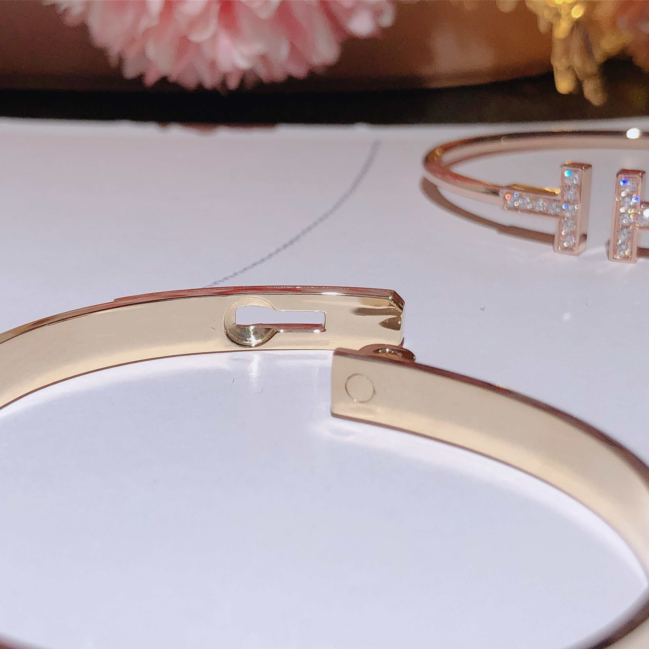 Hmes bracelet 18k gold with diamond