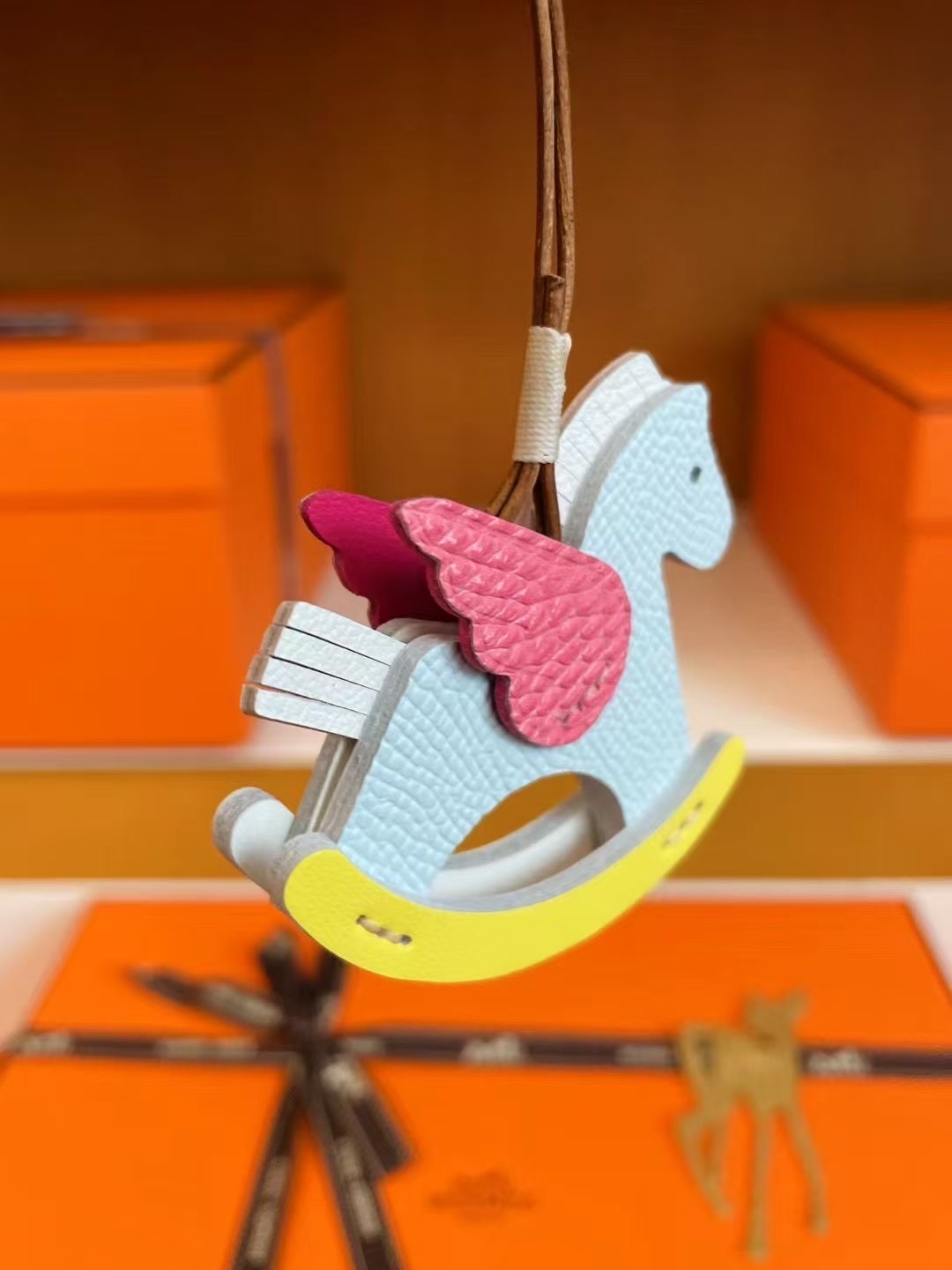 H mini摇摇马小挂件，每个配色都长在心趴上，太好看啦🐎马到成功🏅