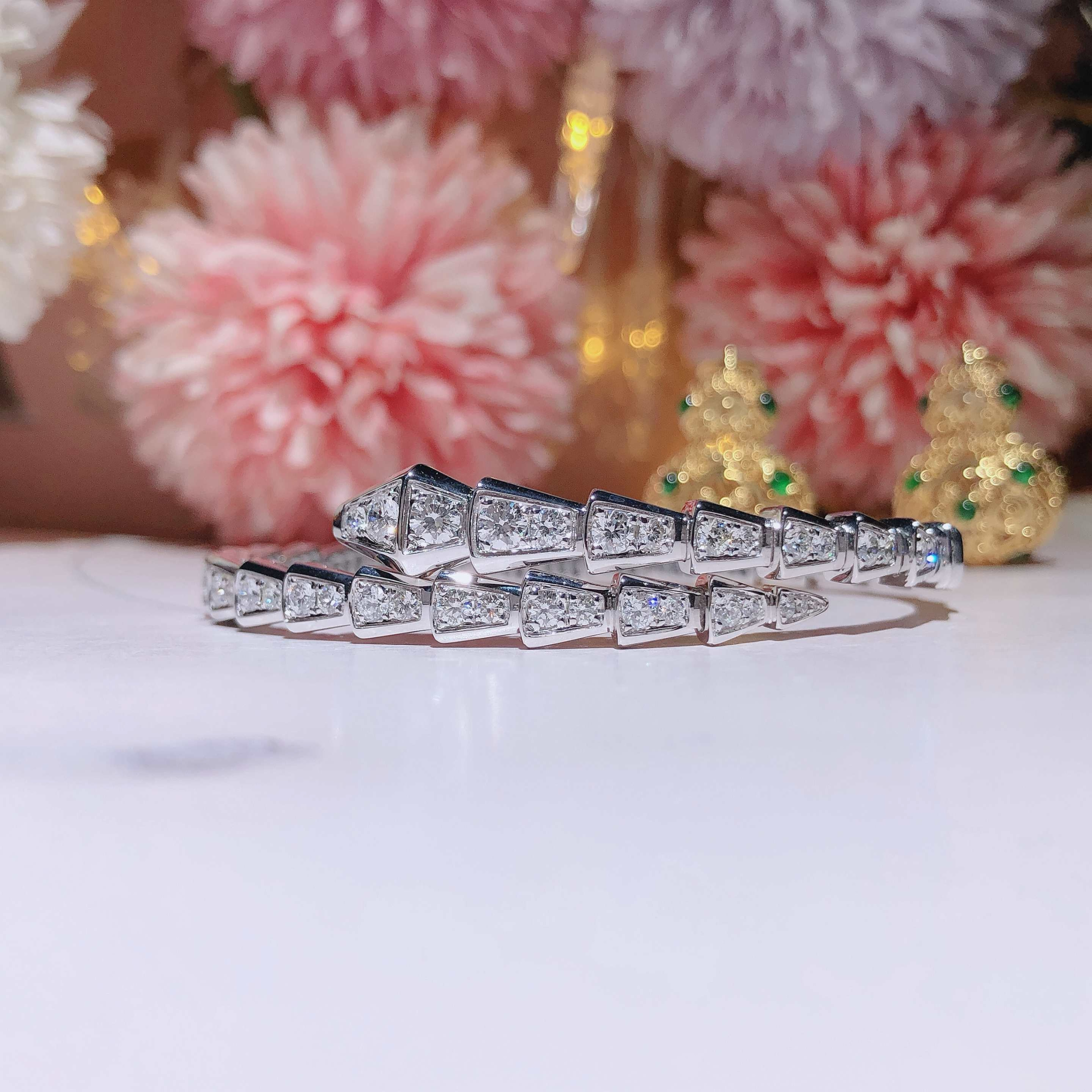 Bvlgari bracelet 18k white gold full diamond