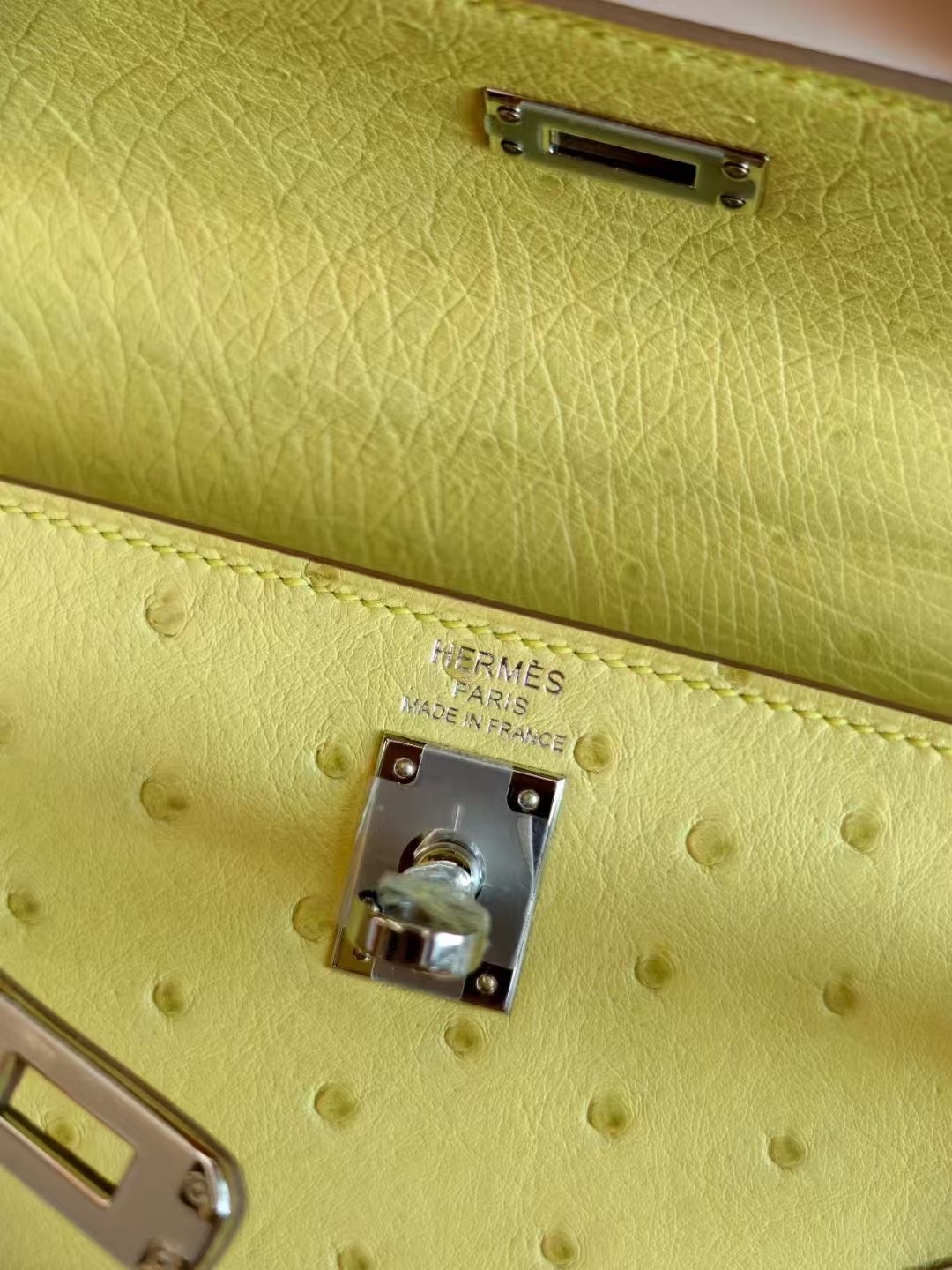 K25 Ostrich 9R Lime