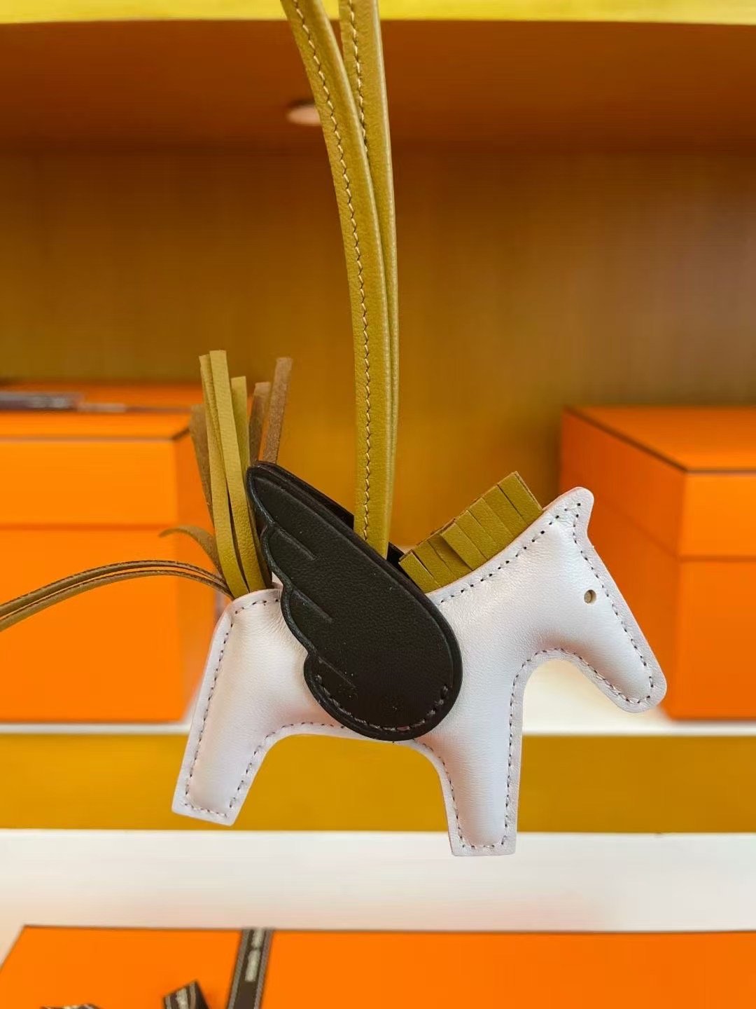 Hmes pony charm