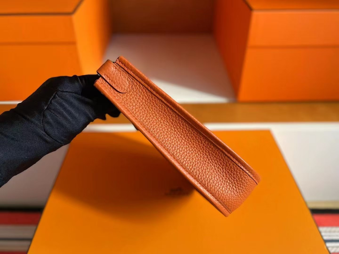 Mini Evelyn Orange color