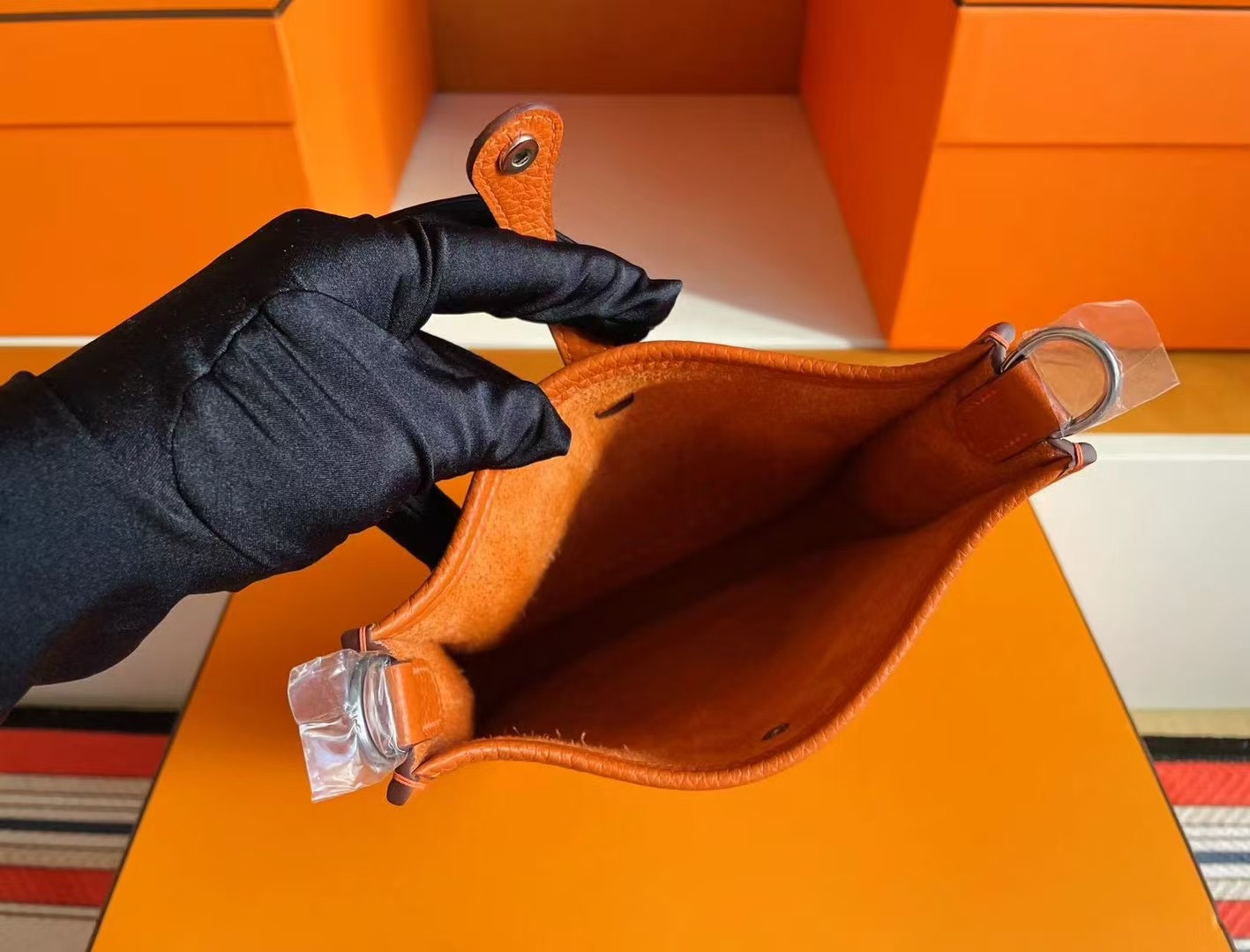 Mini Evelyn Orange color