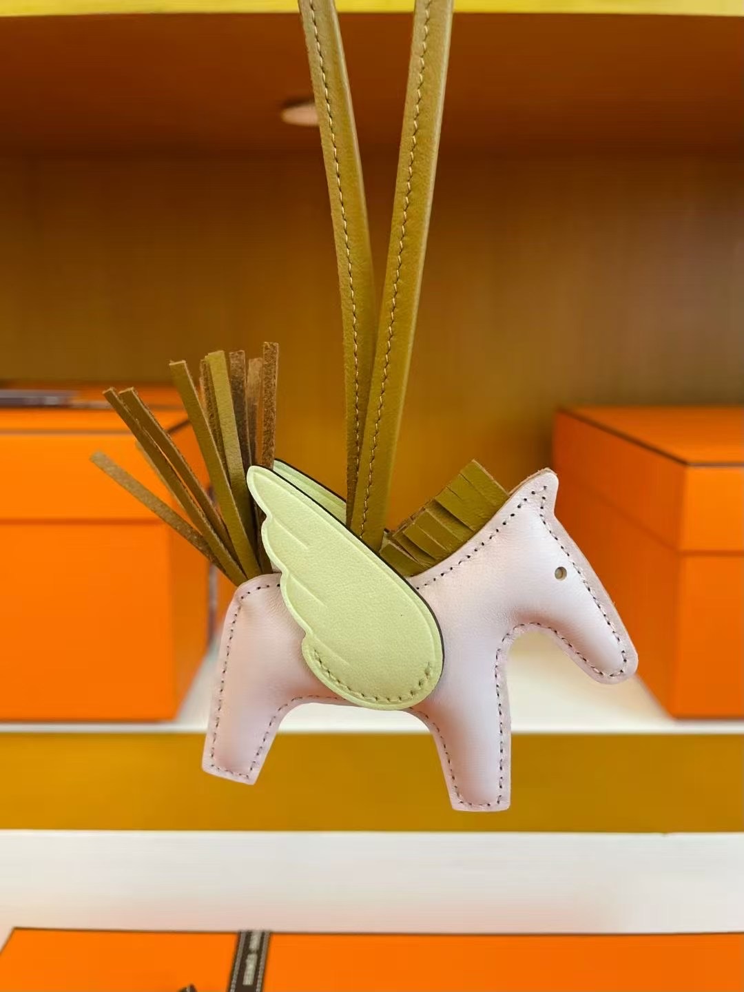 Hmes pony charm
