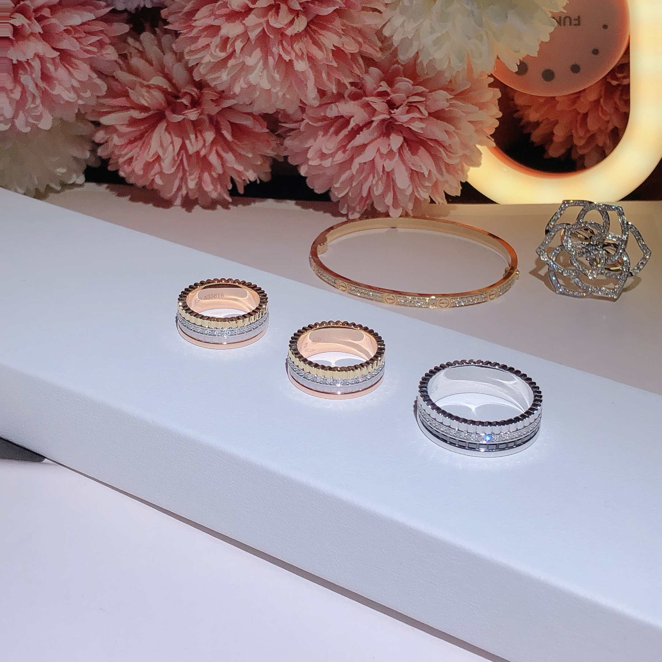 Boucheron ring 18k gold