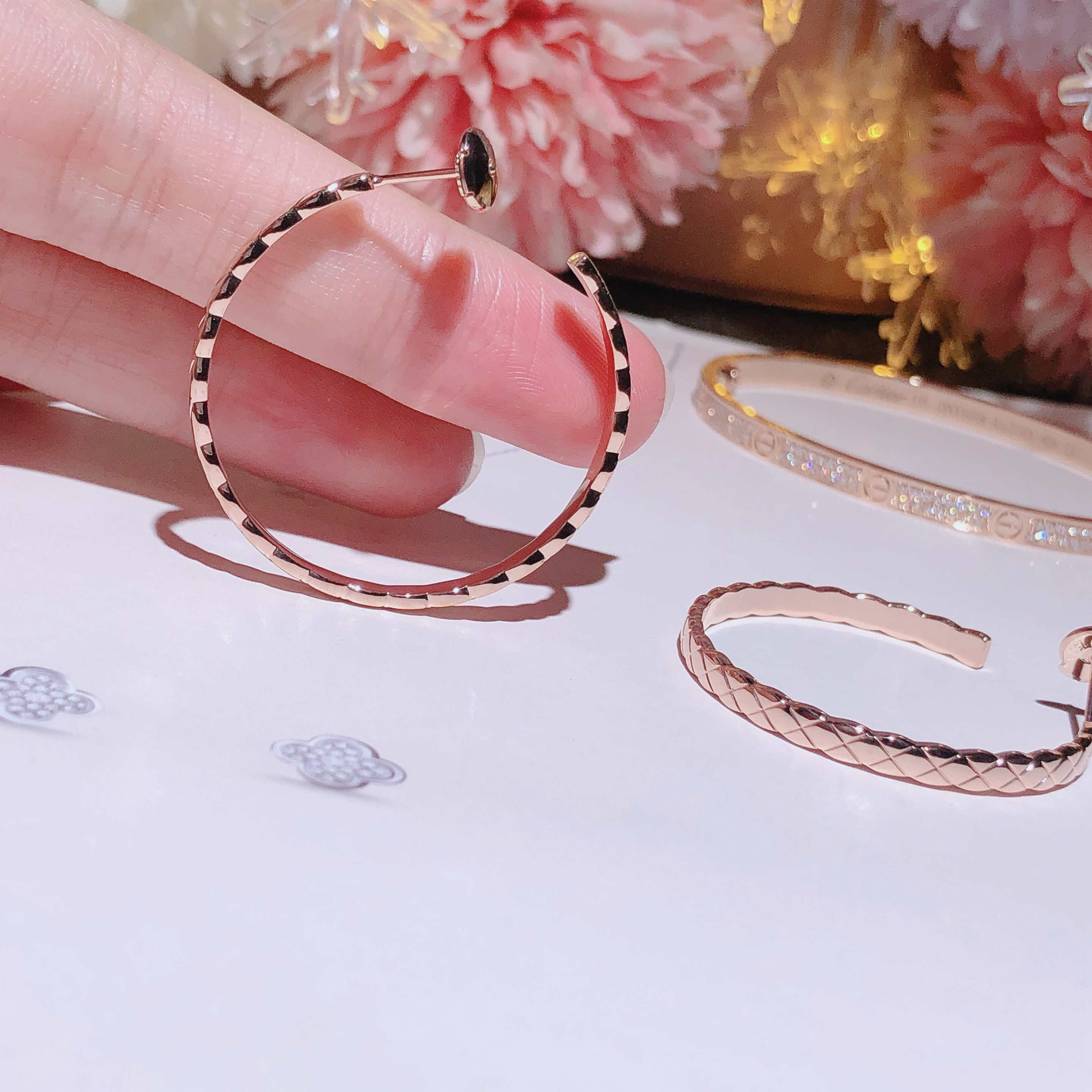 Coco earring 18k gold