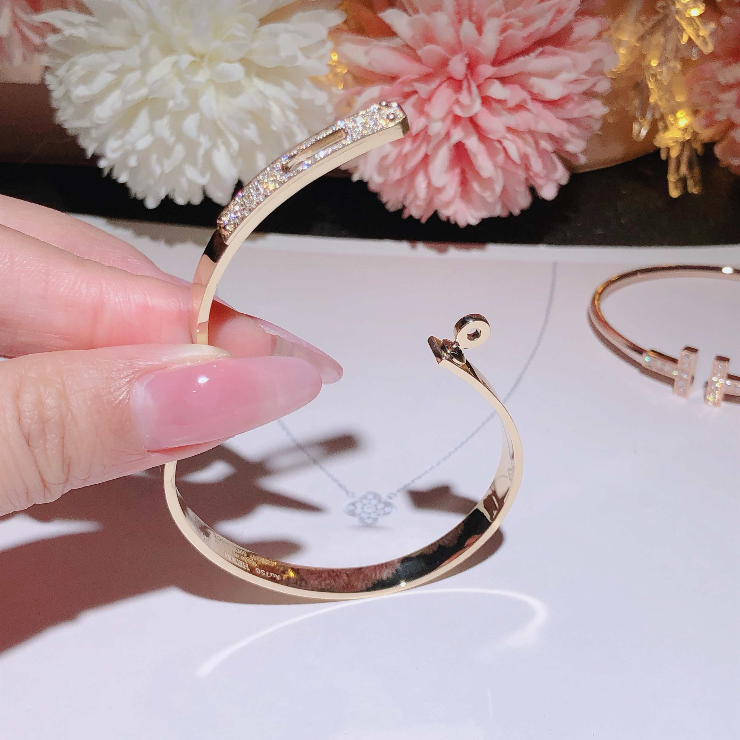 Hmes bracelet 18k gold with diamond