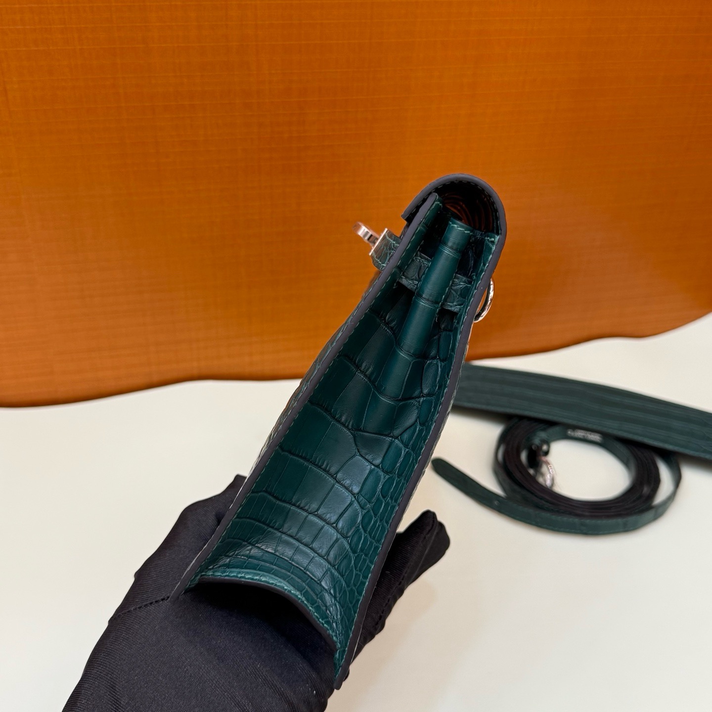 KL Danse 22cm Matte Crocodile 6O Vert Cypress