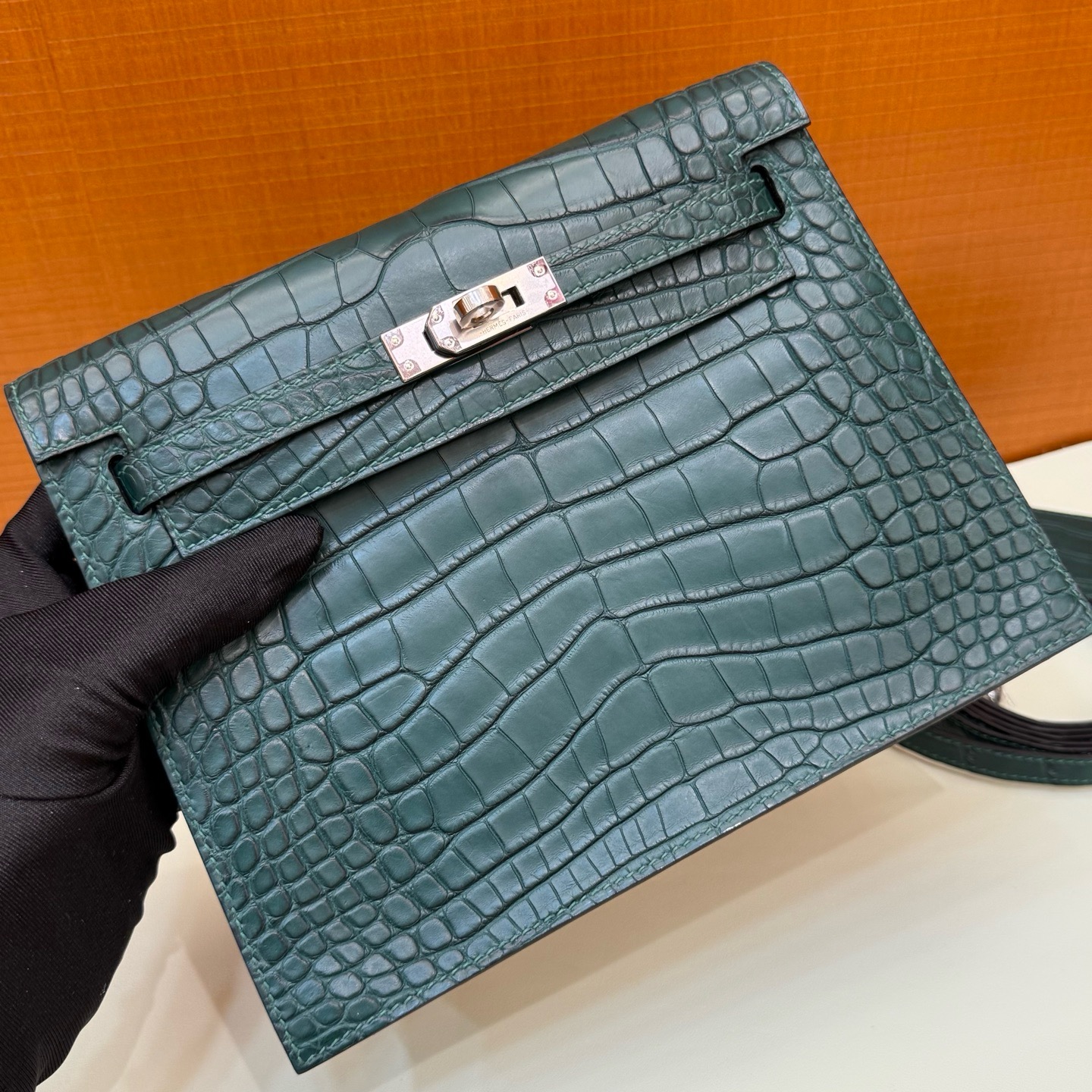 KL Danse 22cm Matte Crocodile 6O Vert Cypress