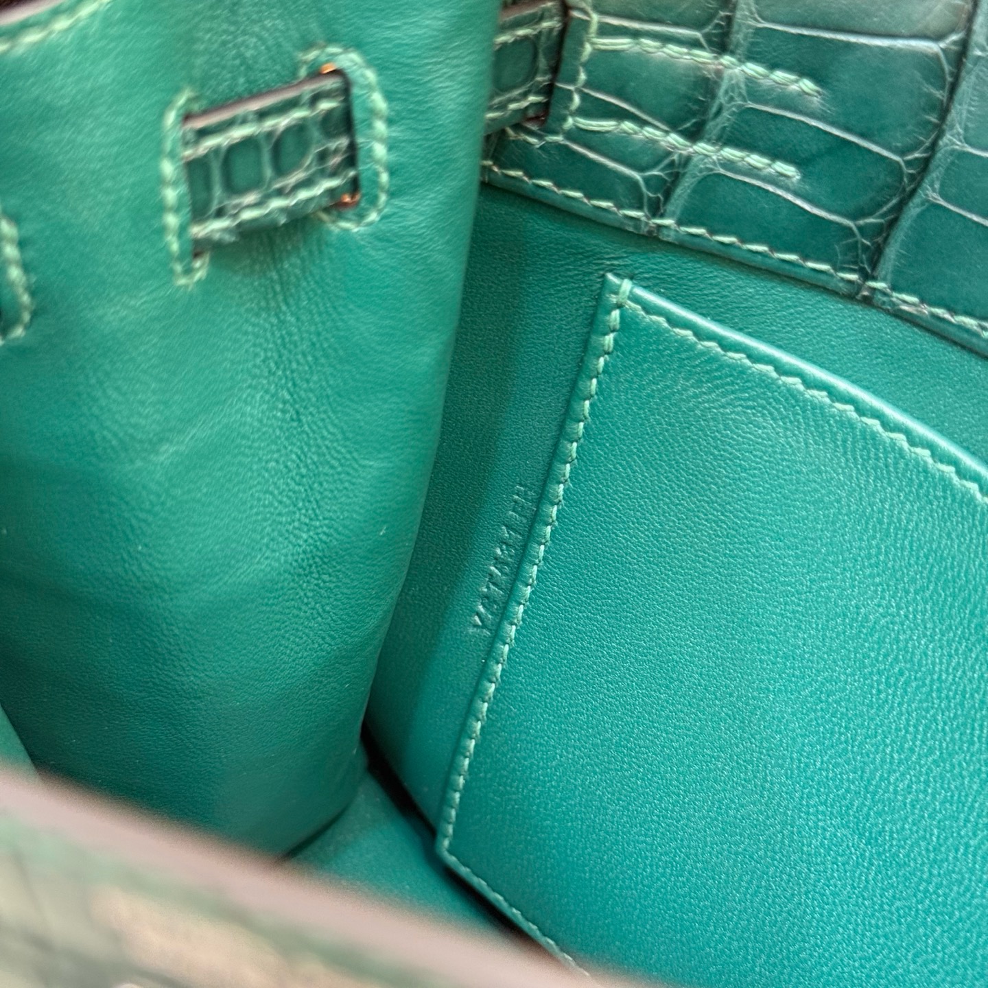 KL Danse 22cm Matte Crocodile 6O Vert Cypress
