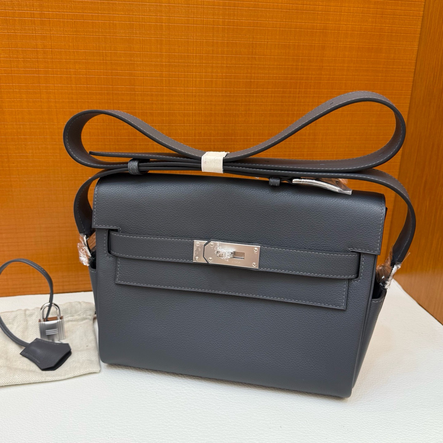 KL Messenger Evercolor H0 Gris Misty