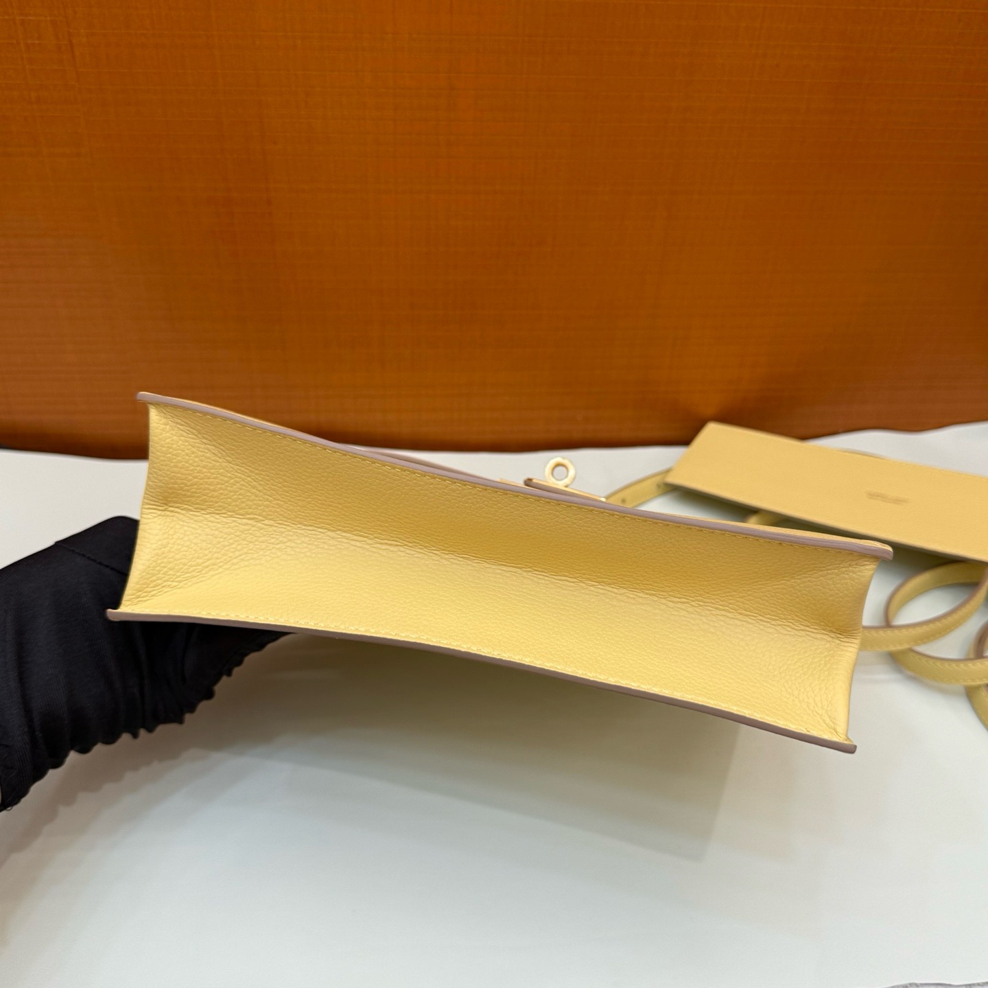 KL Danse 22cm Evercolor 1Z Jaune Poussin