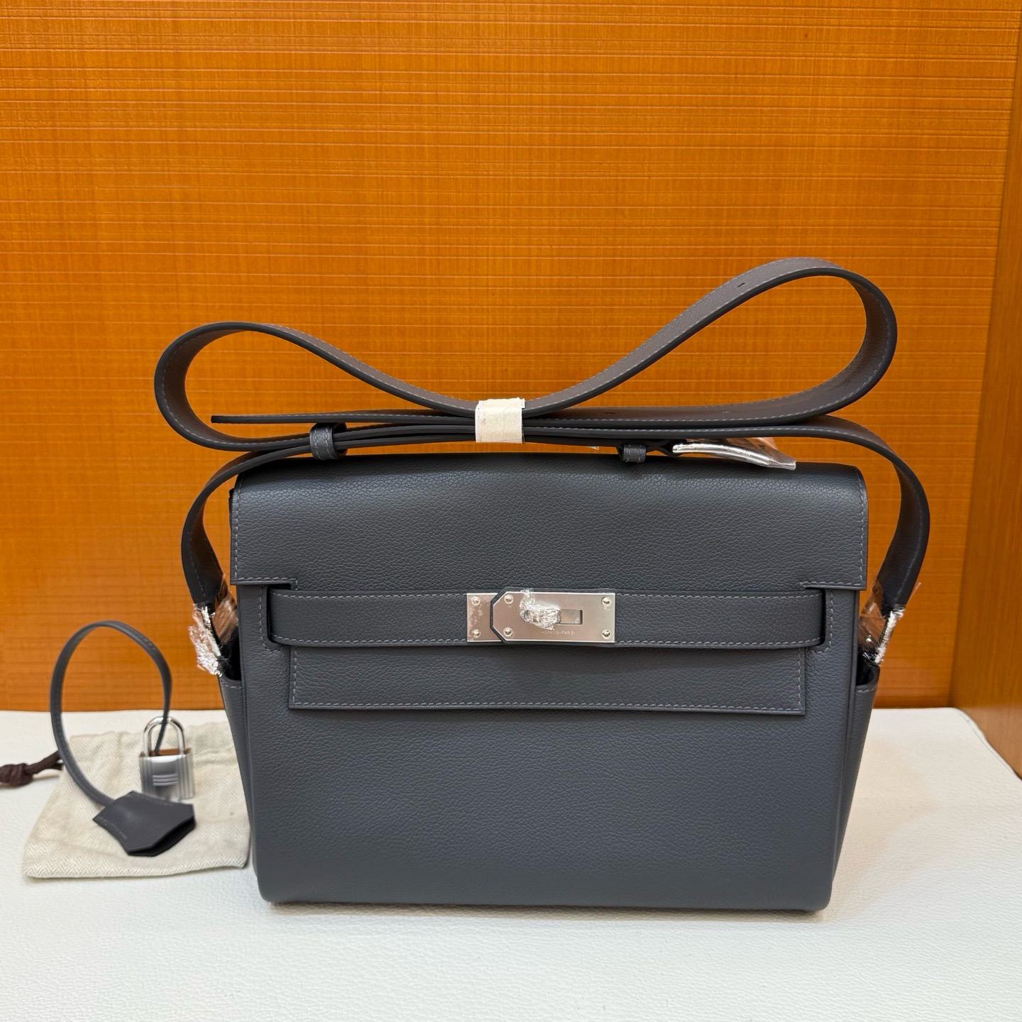 KL Messenger Evercolor H0 Gris Misty
