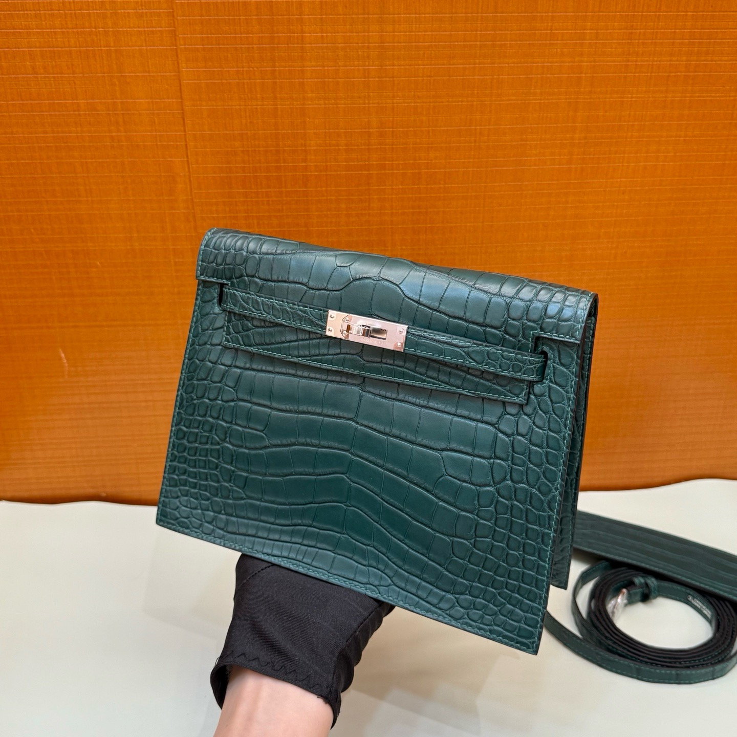 KL Danse 22cm Matte Crocodile 6O Vert Cypress