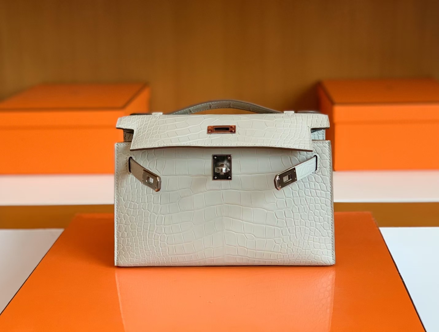 Mini Pochette Matte Crocodile 8L Beton