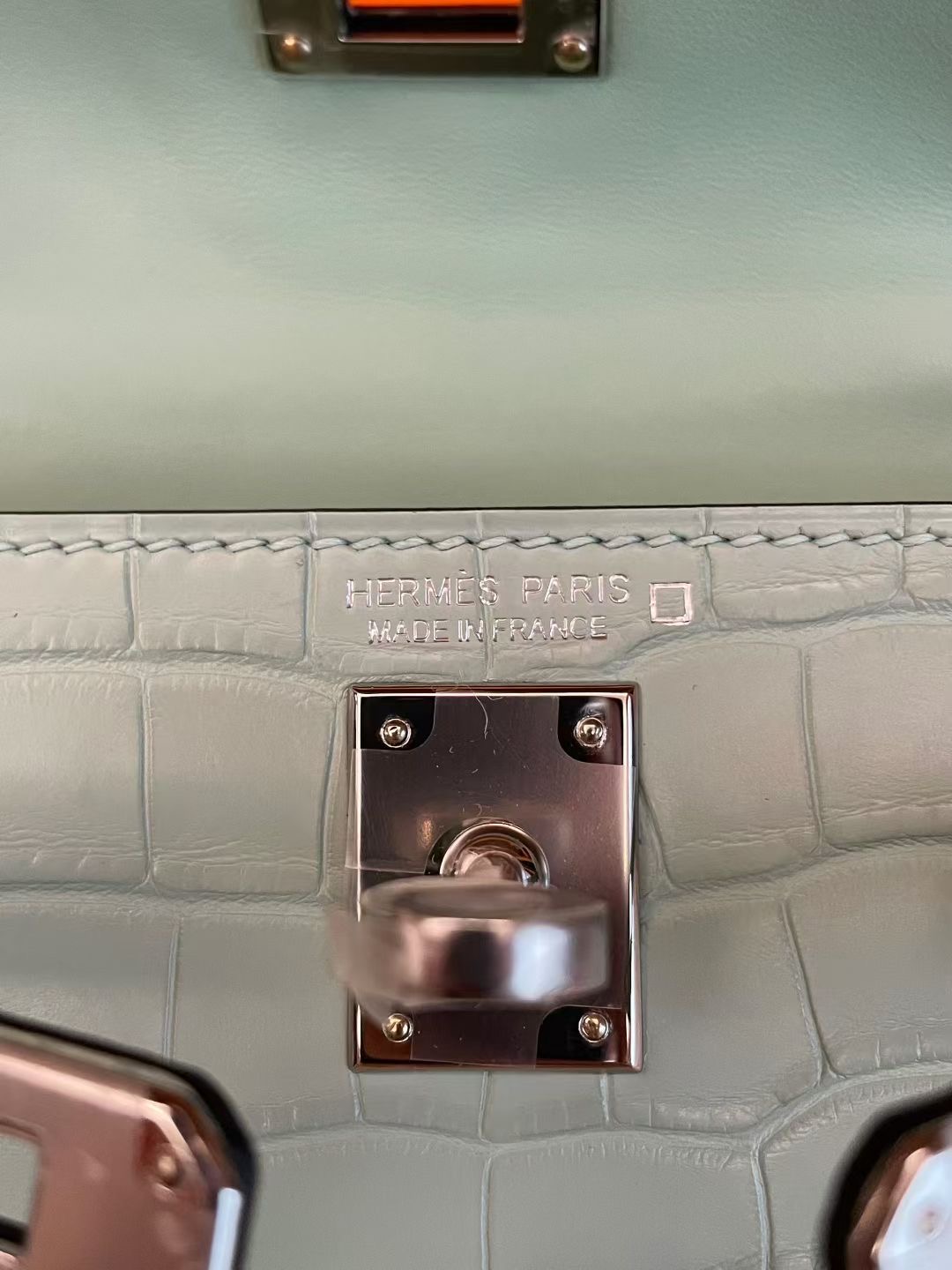 Mini  KL Crocodile Leather 6U Vert Deau Color