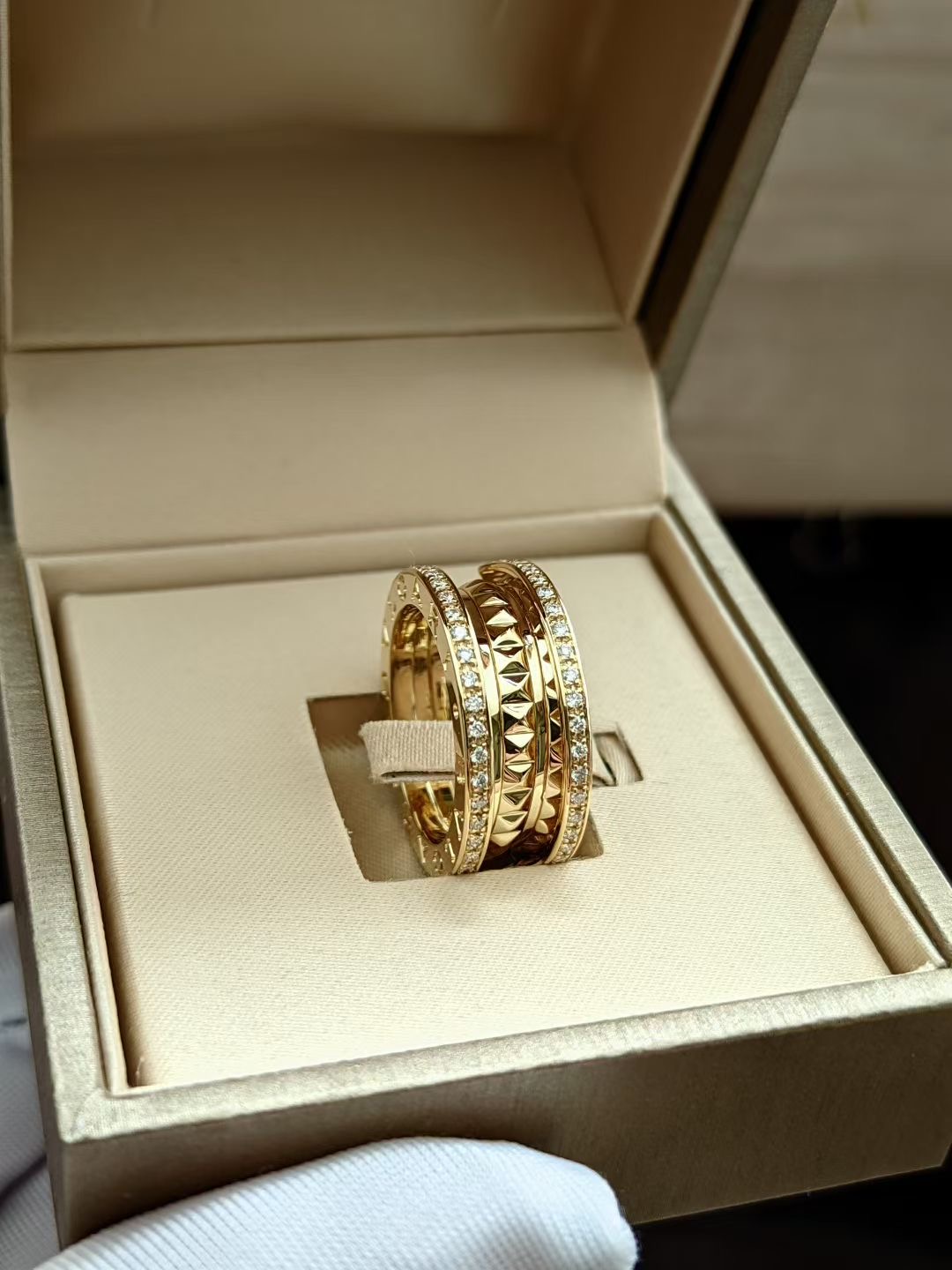 Bvlgari ring