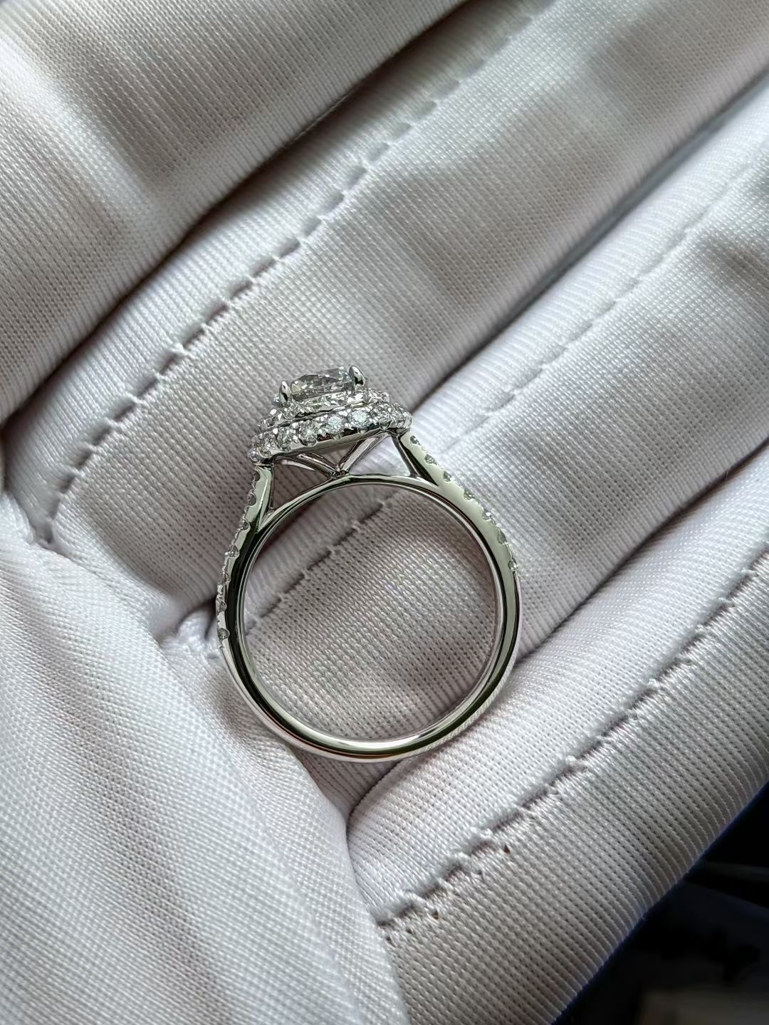 Harry Winston Diamond Ring