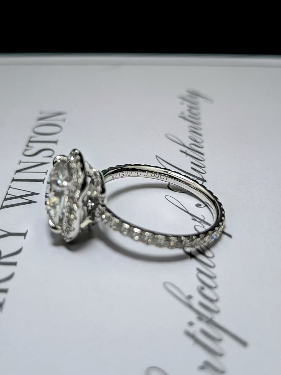 Harry winston diamond ring