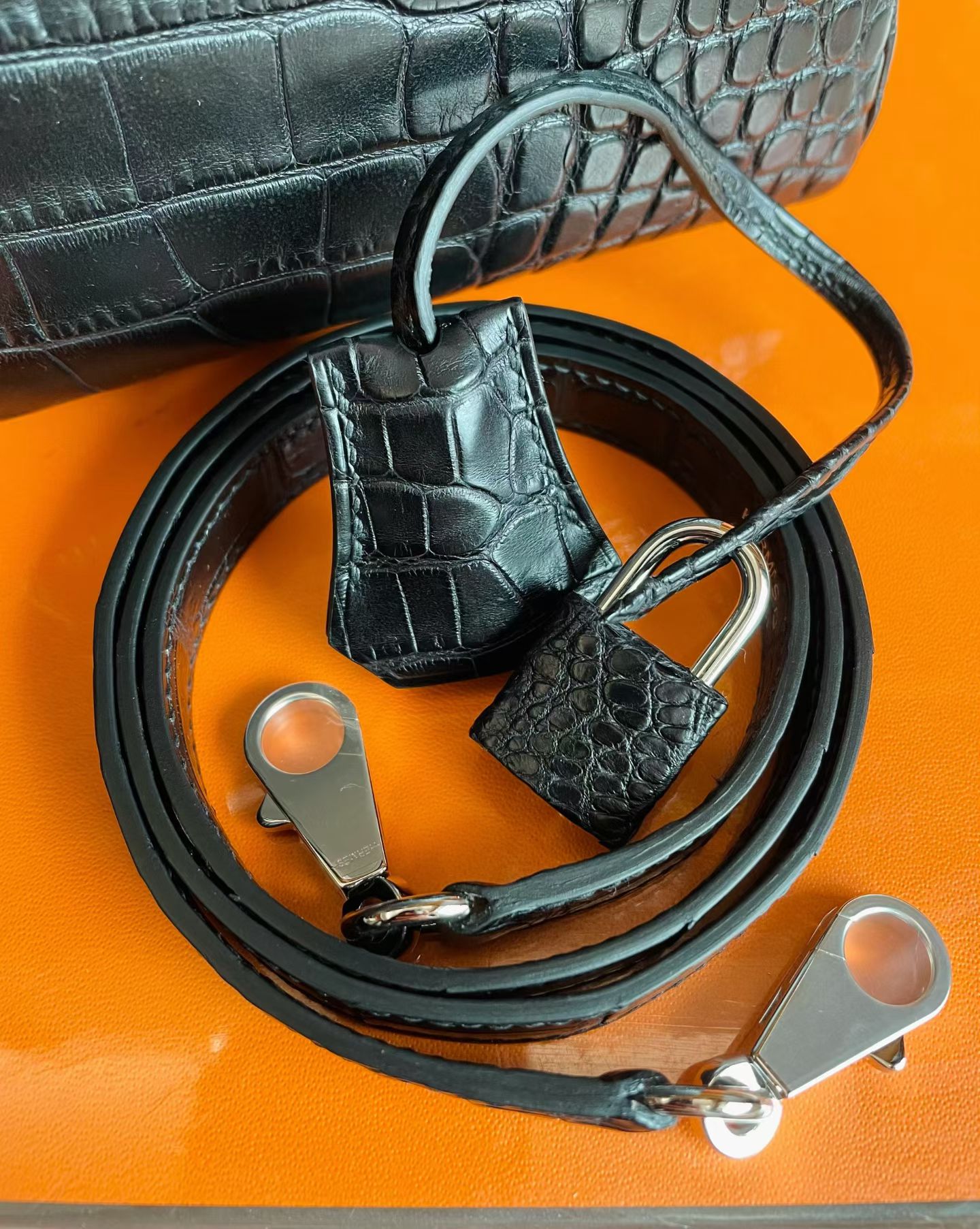 K28 Crocodile Matte Ck89 Noir