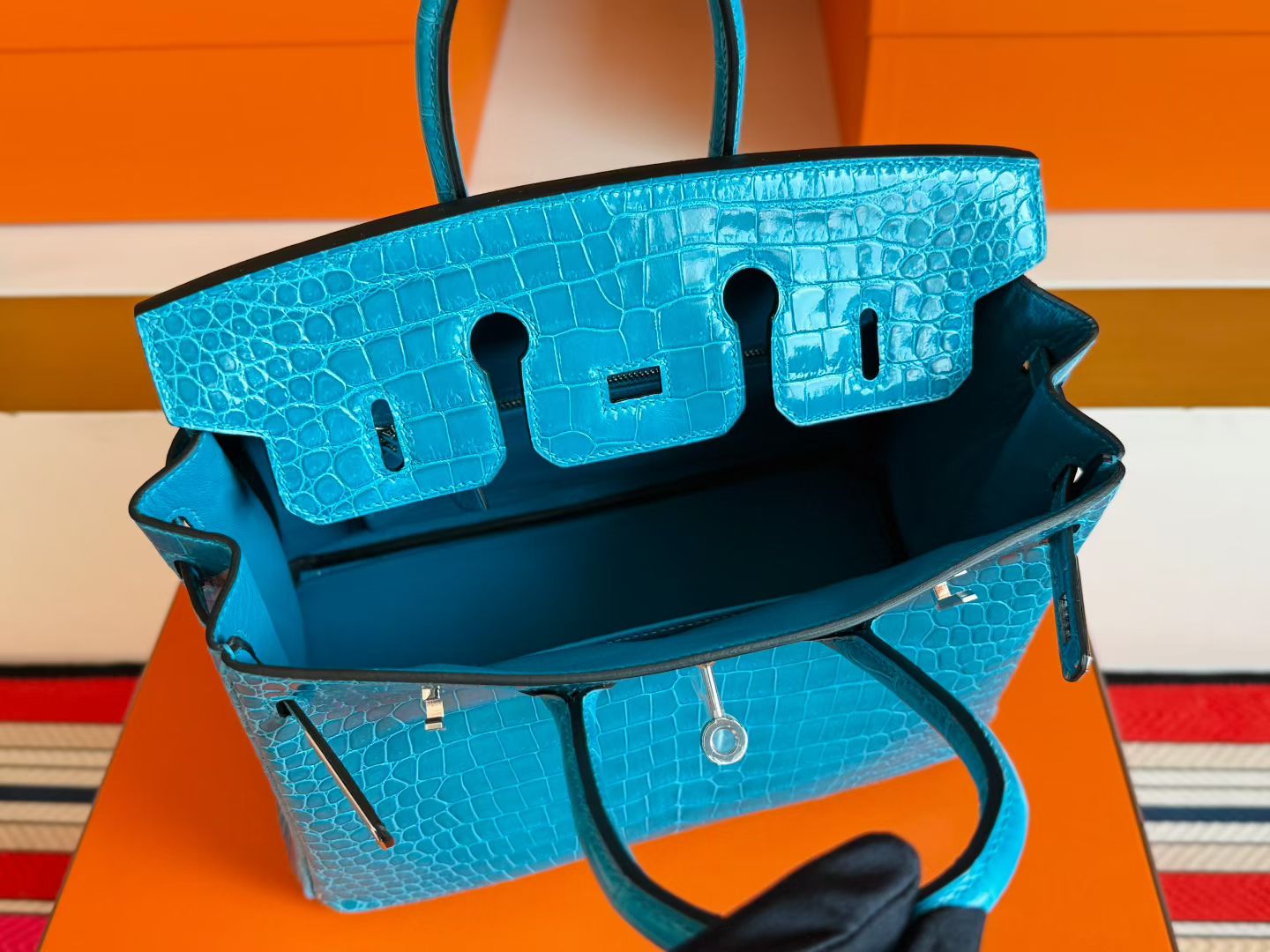 B25 Crocodile 7W Blue Izmir