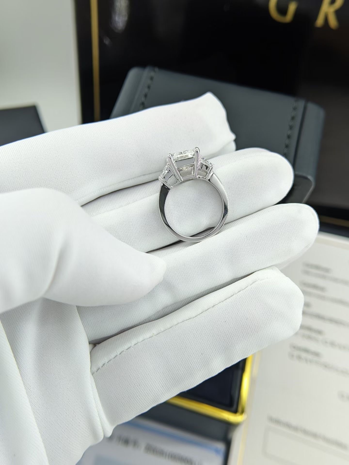 Graff Diamond ring