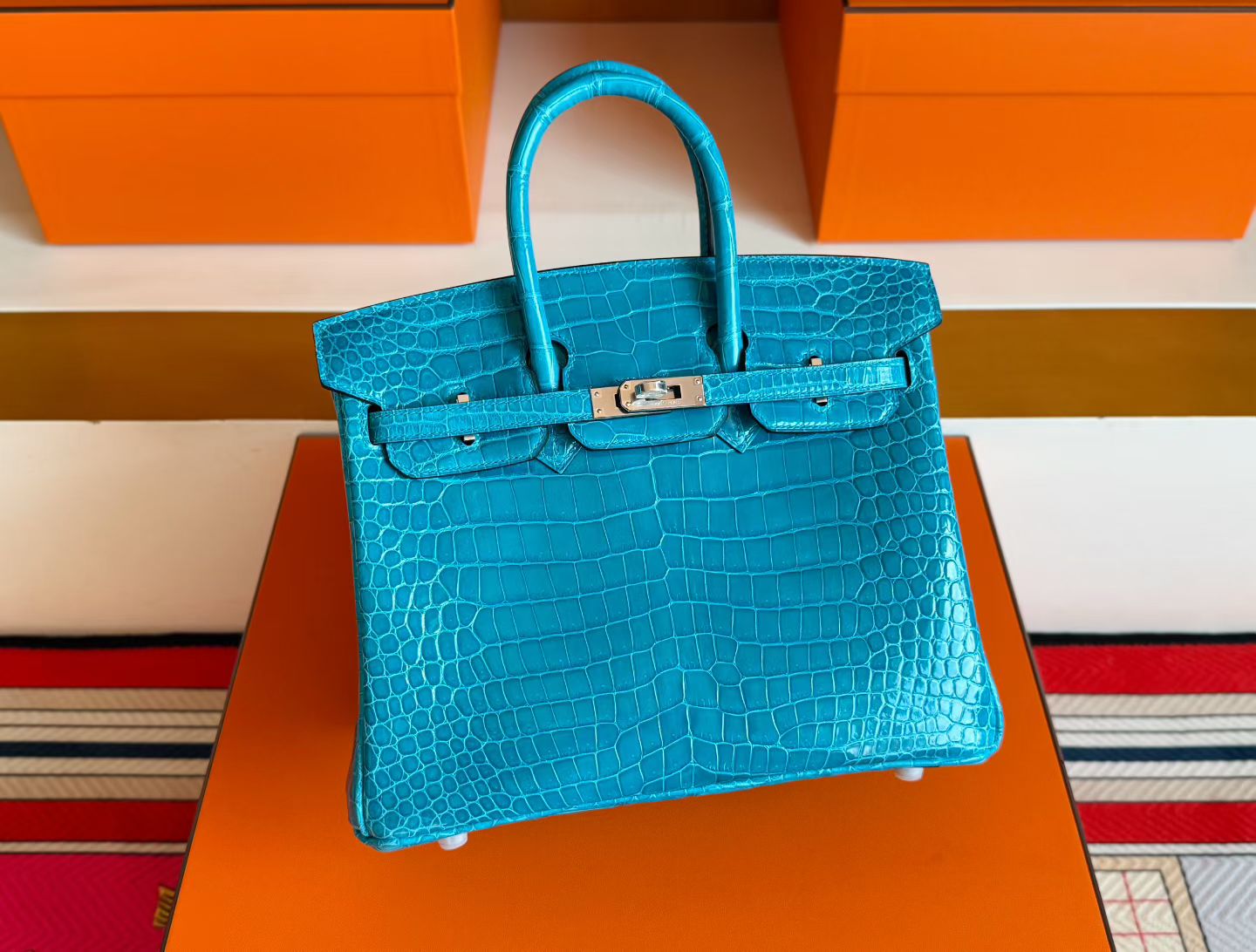 B25 Crocodile 7W Blue Izmir