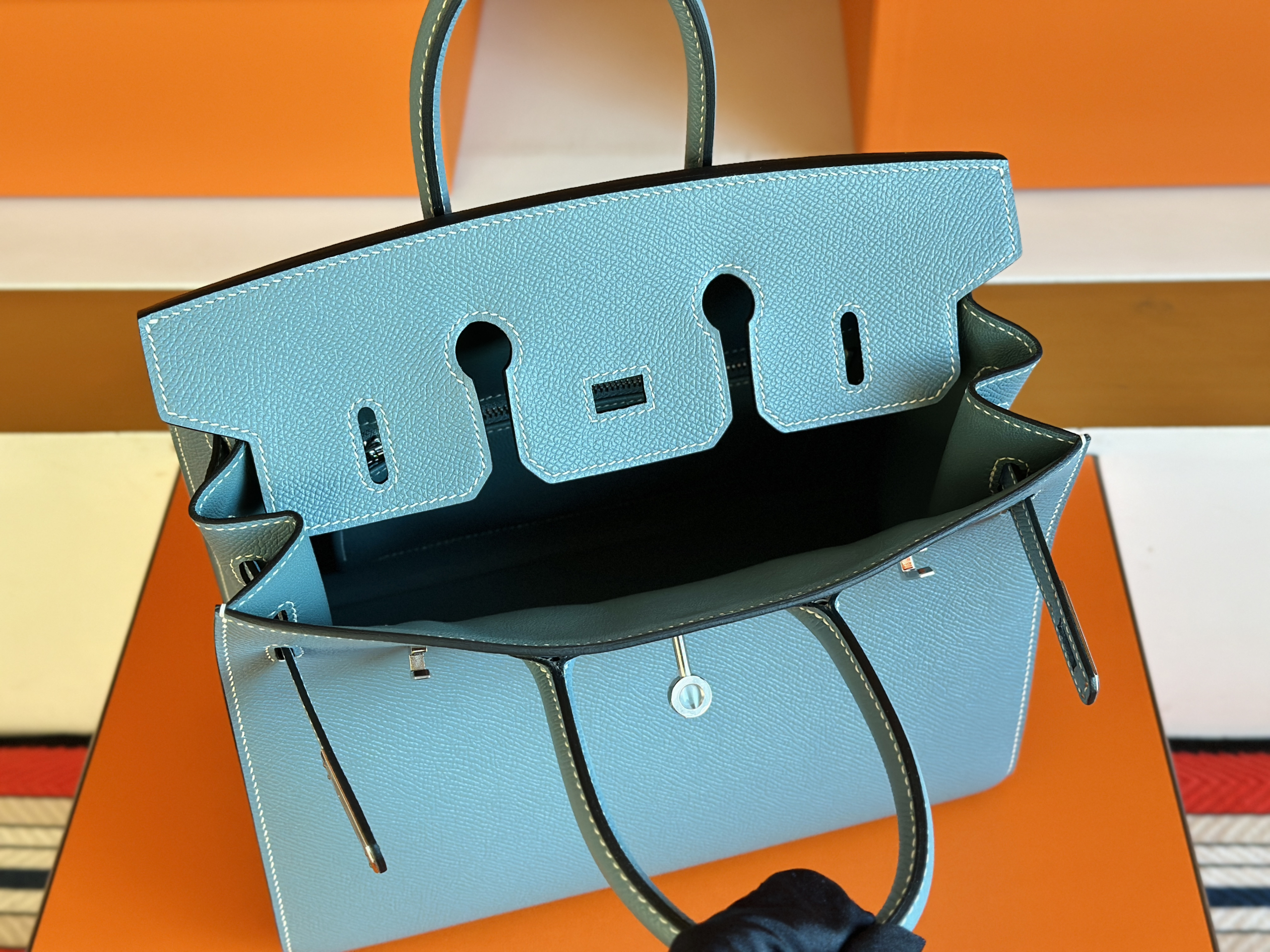 B25 Sellier Epsom Blue