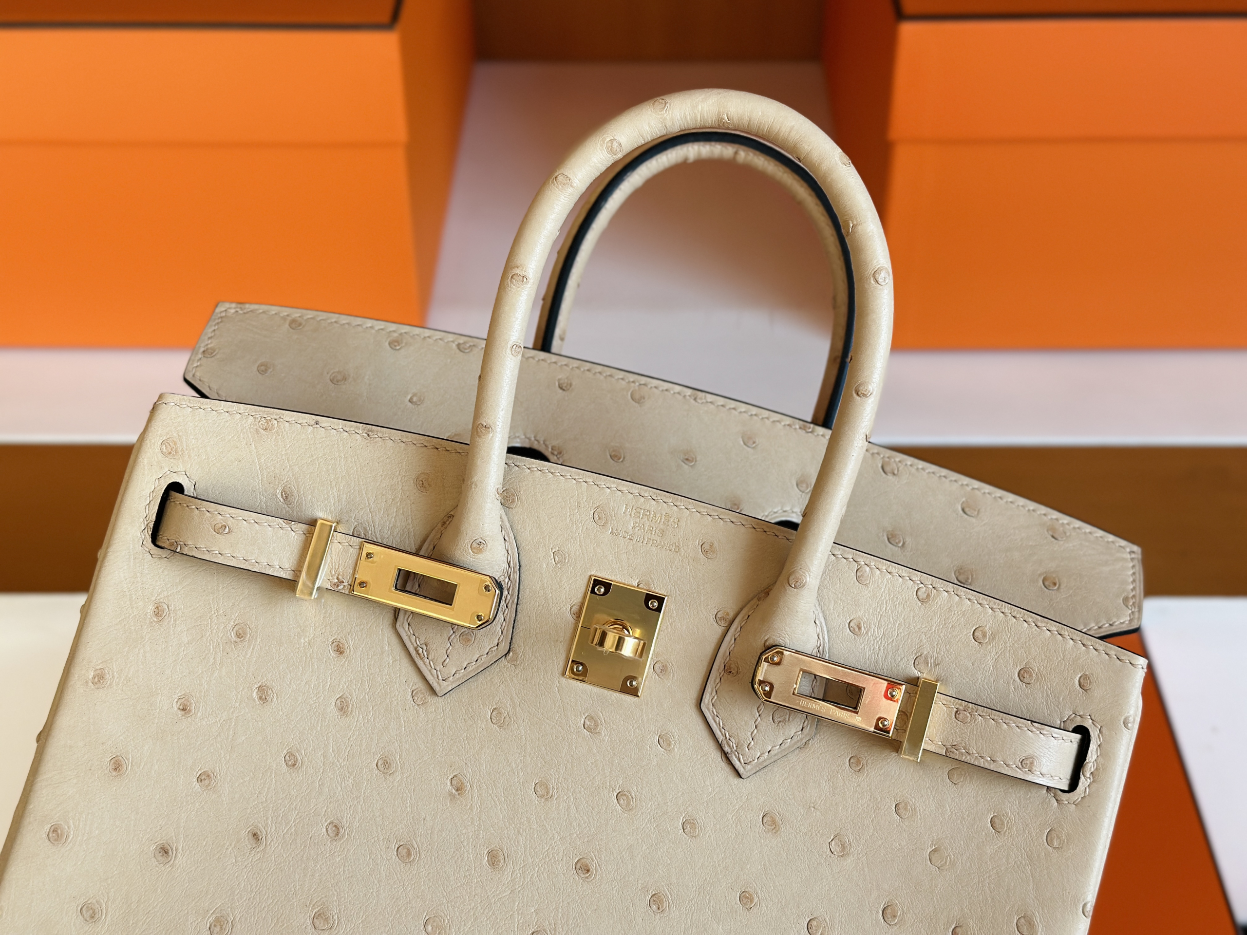 Bk25 Ostrich 0M Chai