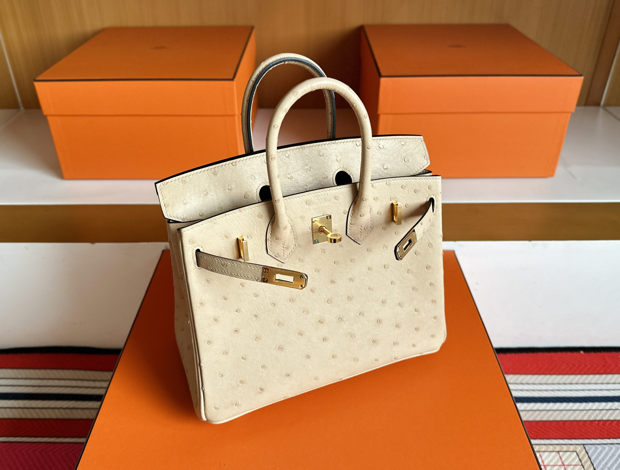 Bk25 Ostrich 0M Chai