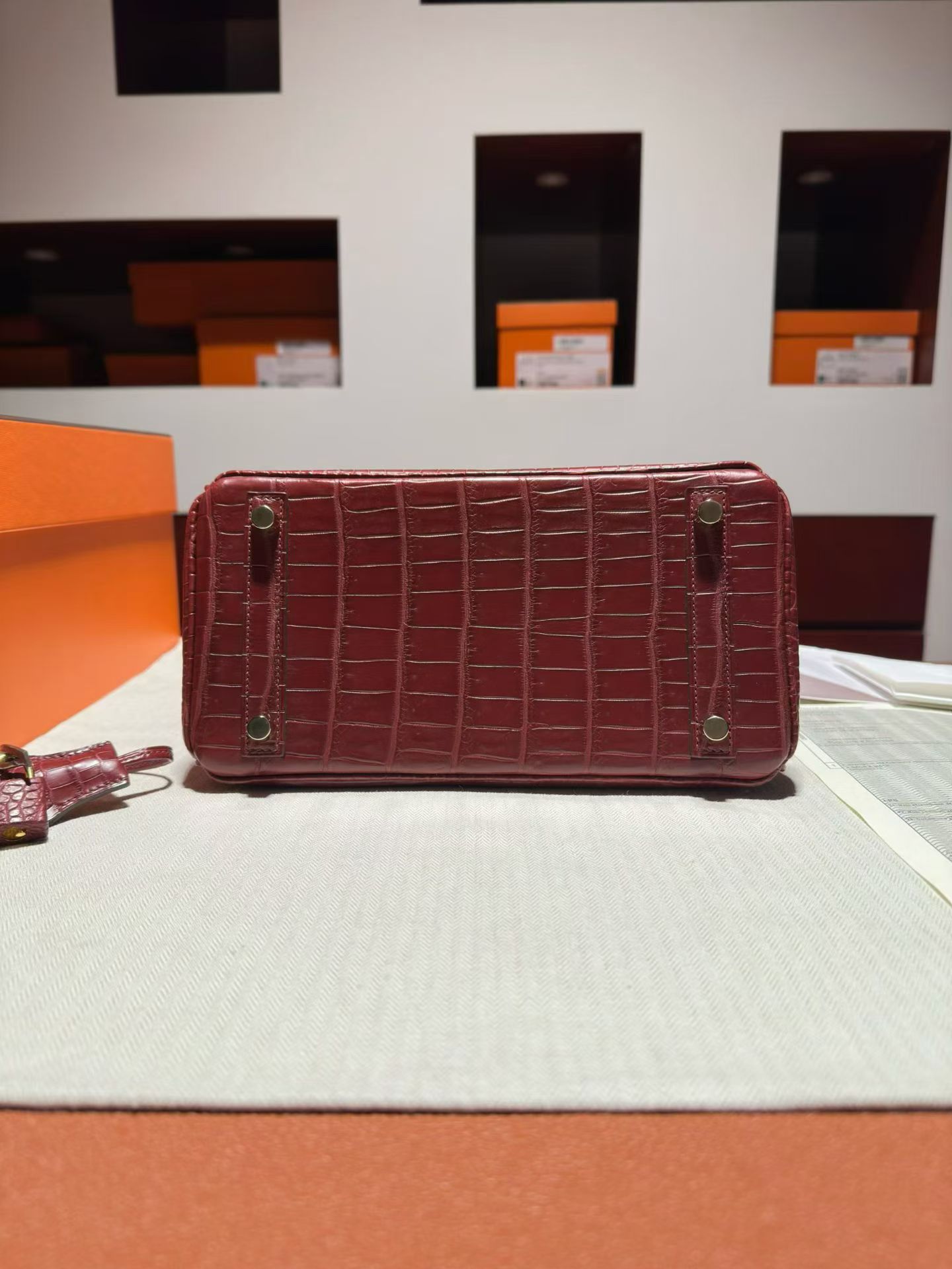 B25 雾面 倒V鳄鱼🐊 Rouge H爱马仕红 金扣