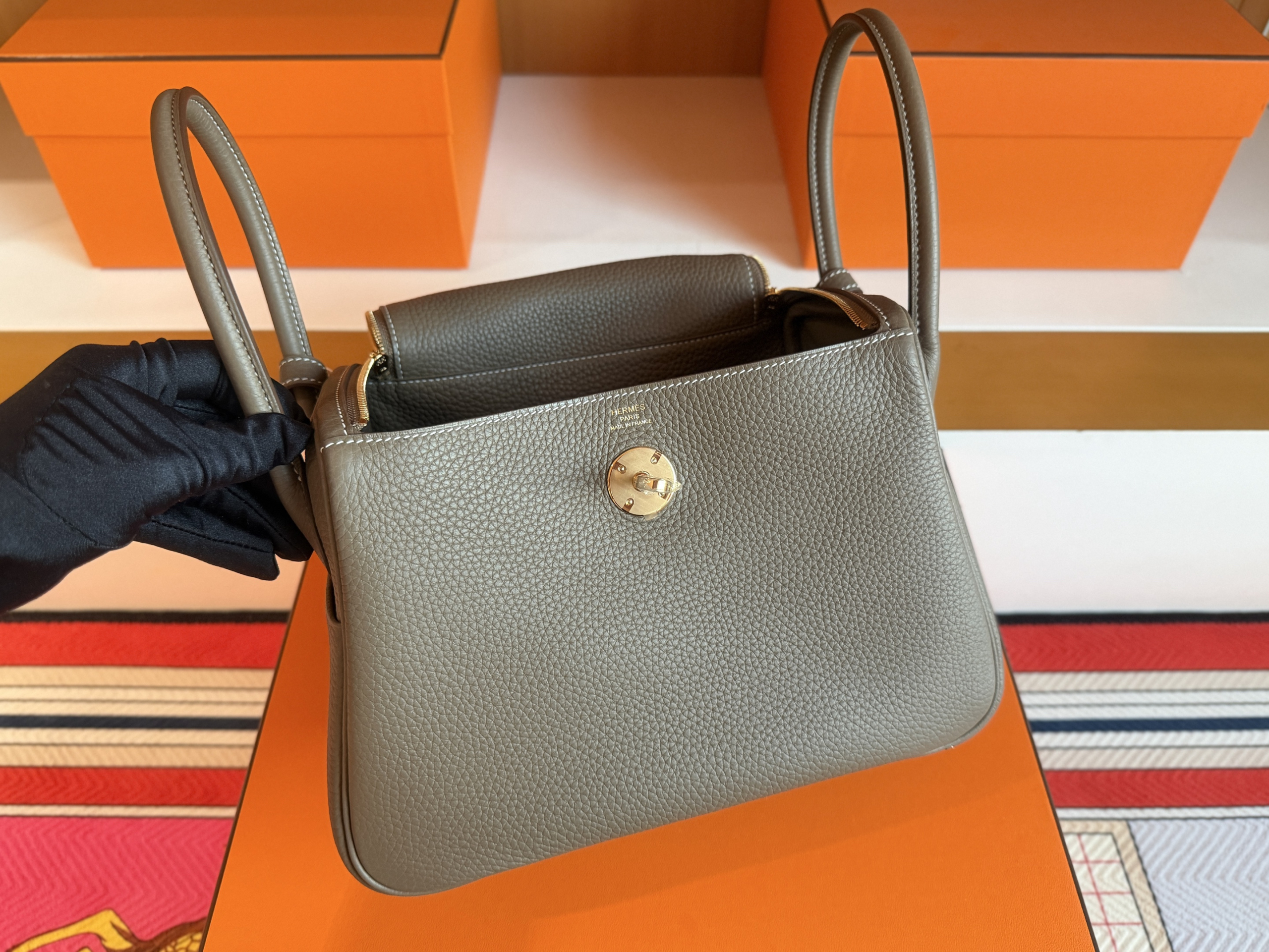 LD 26 Etoupe