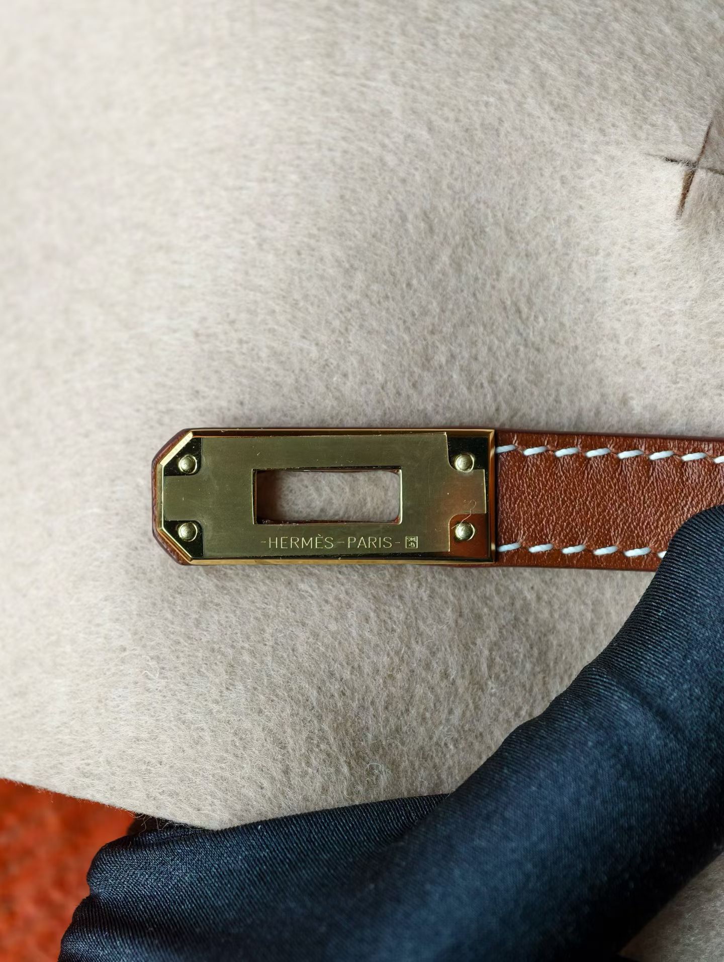 HM K25 Barenia