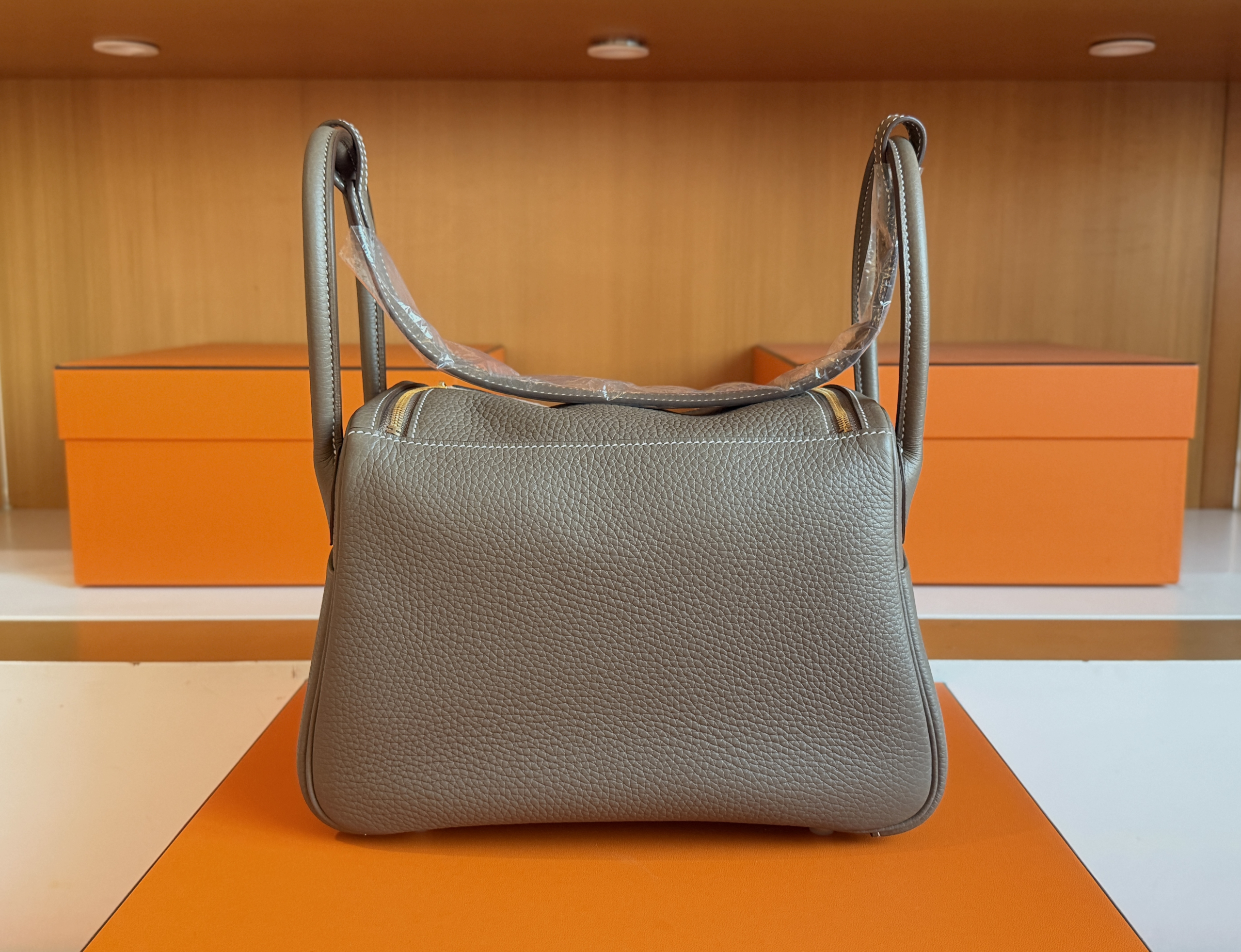 LD 26 Etoupe